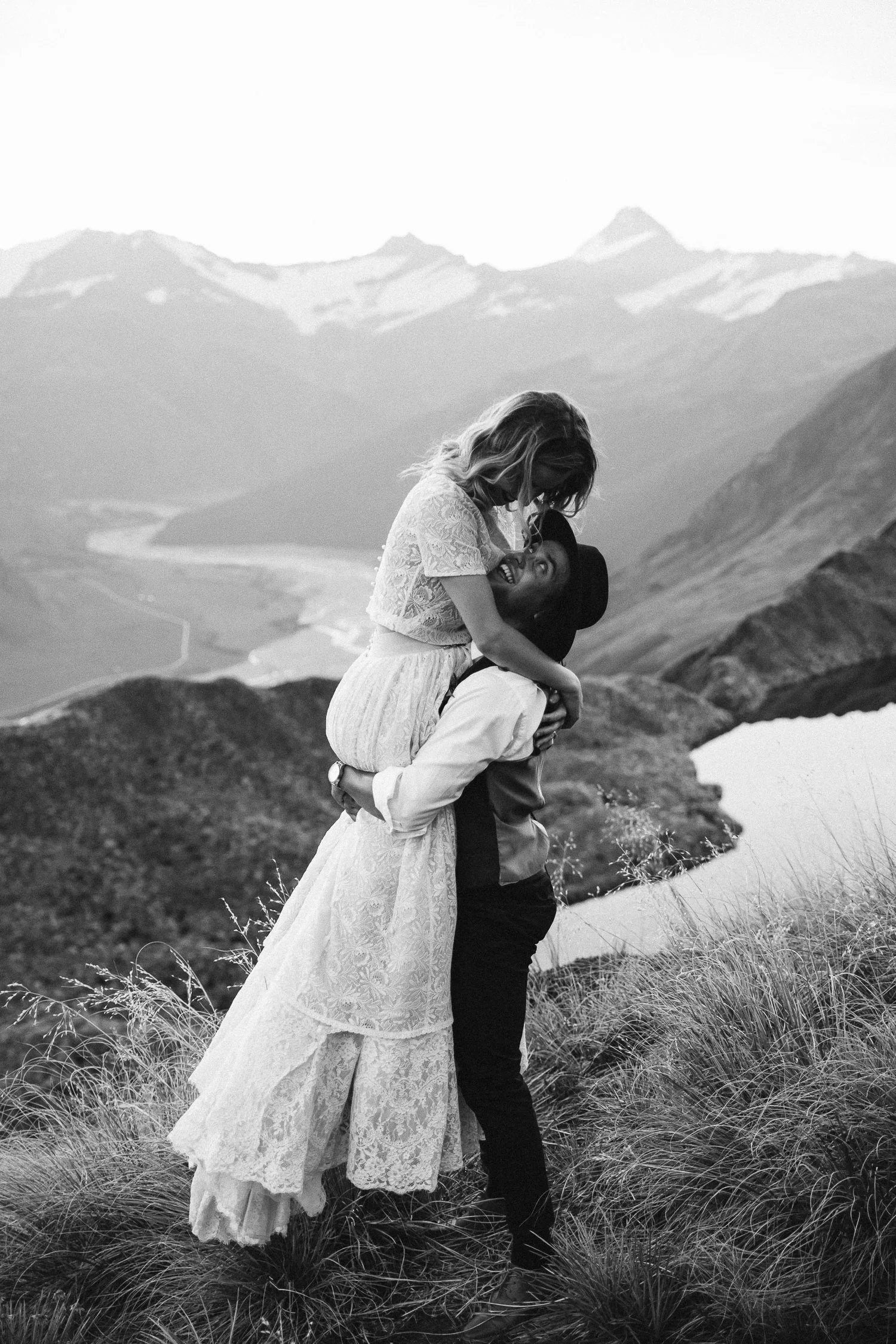 Tiare_Nicole_Elopement_Lake_wanaka_alta_tarns-130.jpg