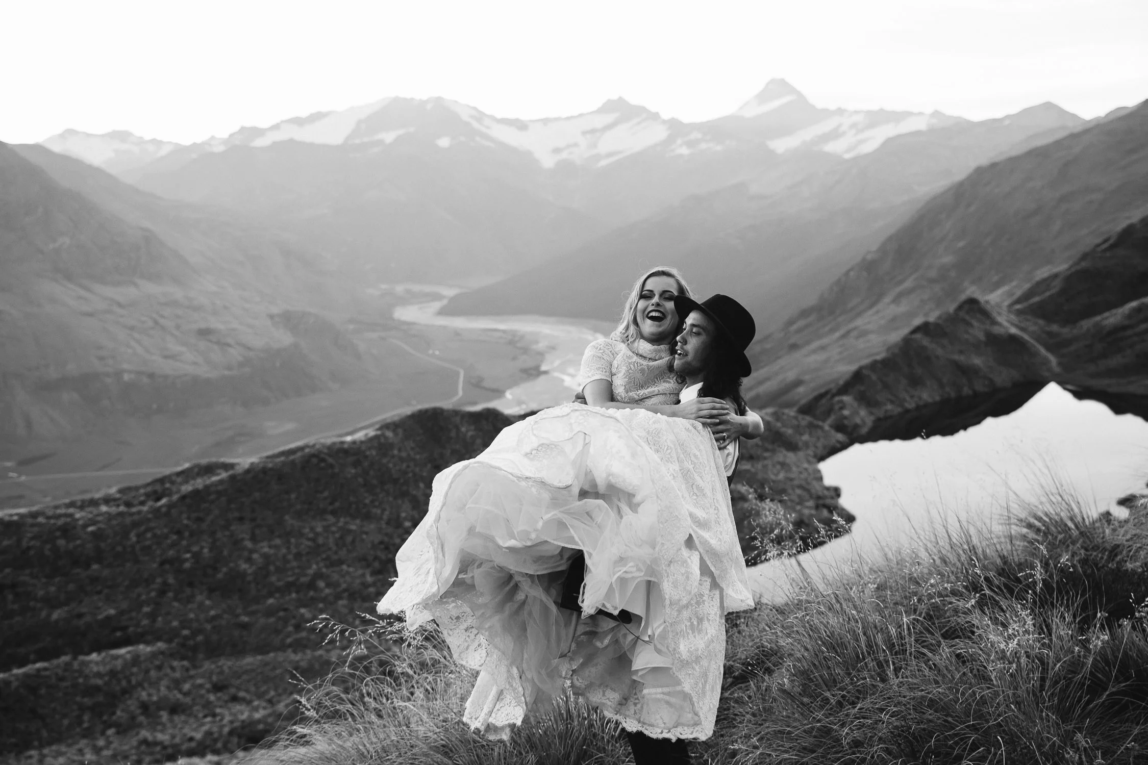 Tiare_Nicole_Elopement_Lake_wanaka_alta_tarns-131.jpg