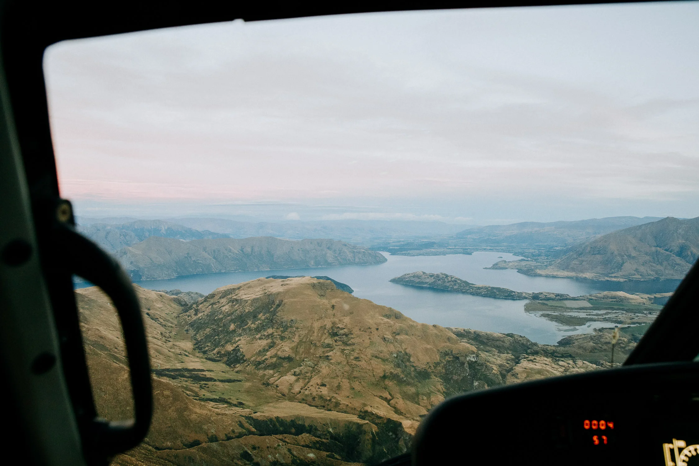 Tiare_Nicole_Elopement_Lake_wanaka_alta_tarns-149.jpg
