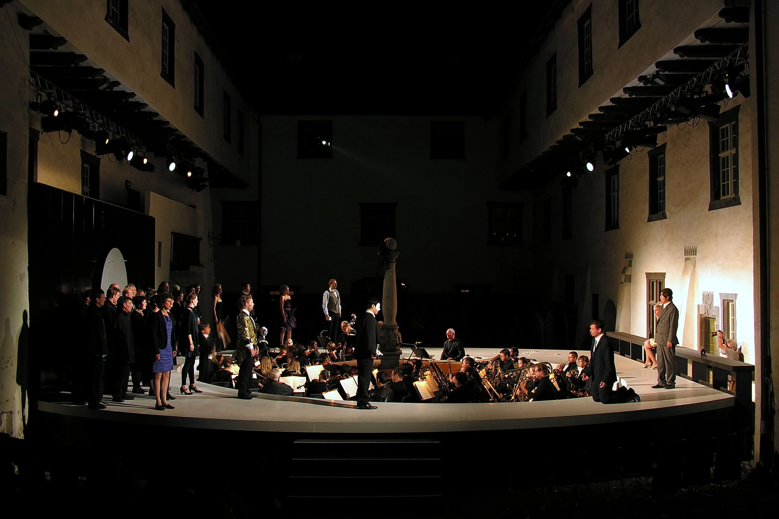 LA_Traviata_gr_06.jpg