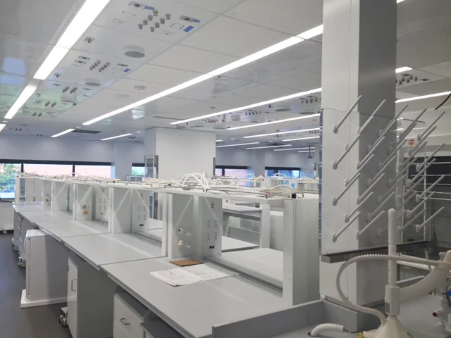 GlaxoSmithKline - Building 1 Lab Cx