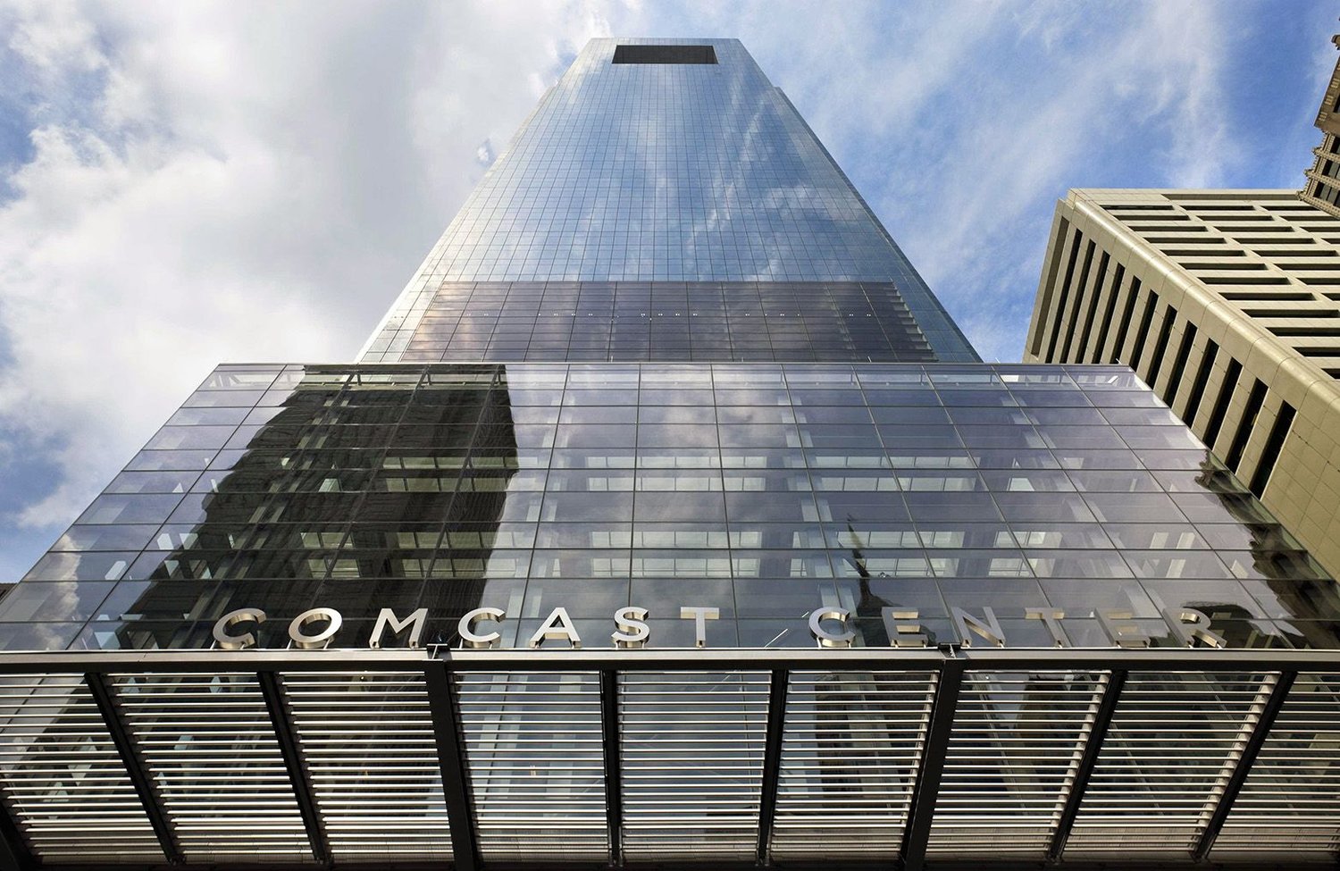 ¿Dónde está la sede principal de Comcast?