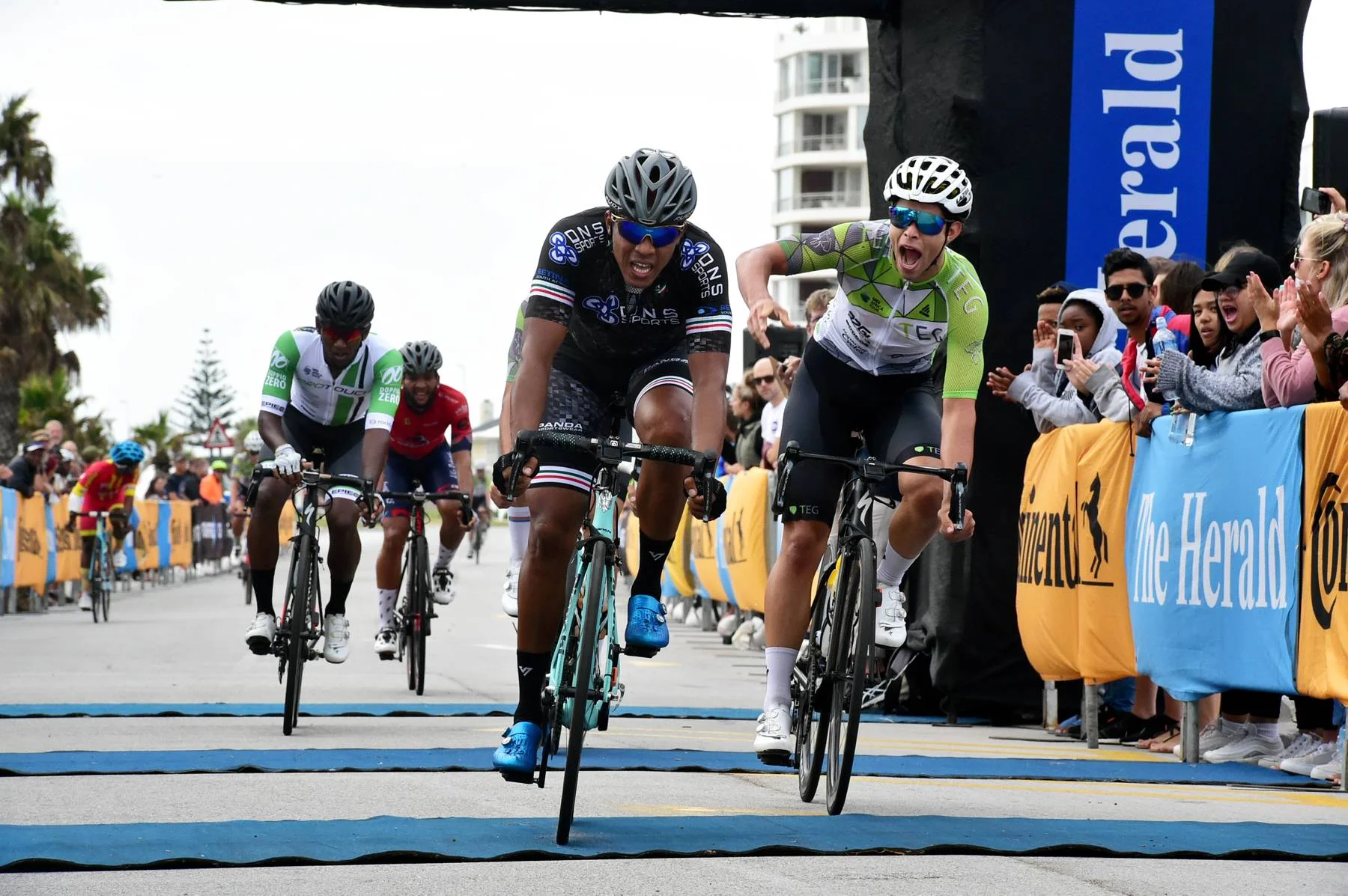 HCT Poste event finishline Photo 2019.jpg