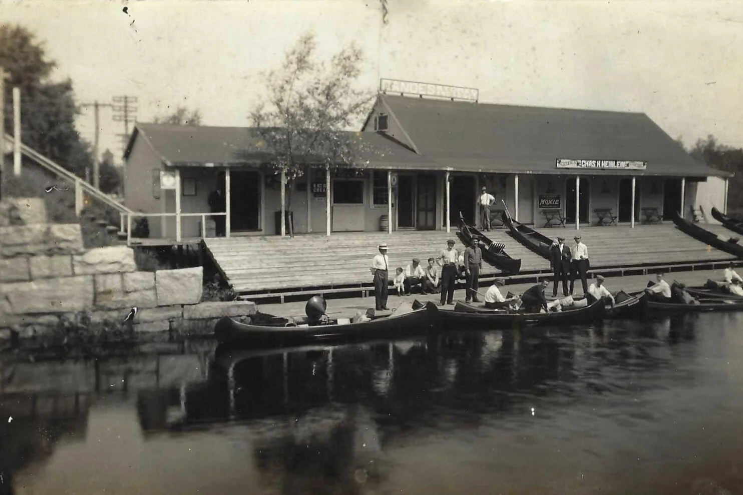 Heinlein Canoe Livery 1917.jpg