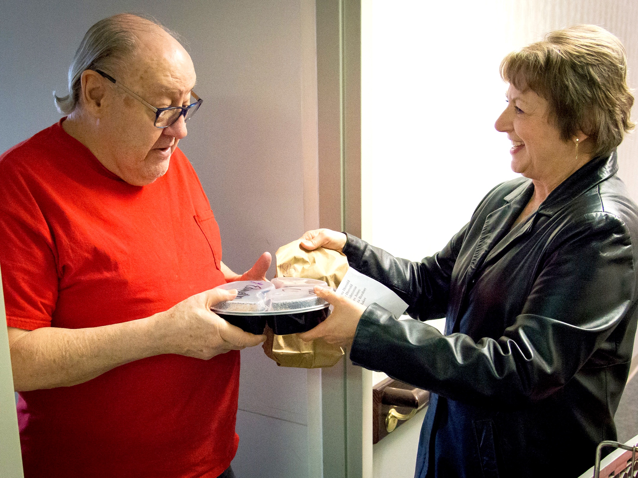 Meals On Wheels - Selinsgrove Area : Selinsgrove Area Meals on Wheels is a non-profit organization formed with the goal of delivering hot, nutritious meals five days a week to persons living in the Selinsgrove Area School District who are unable or find it difficult, for a variety of reasons, to prepare meals for themselves.