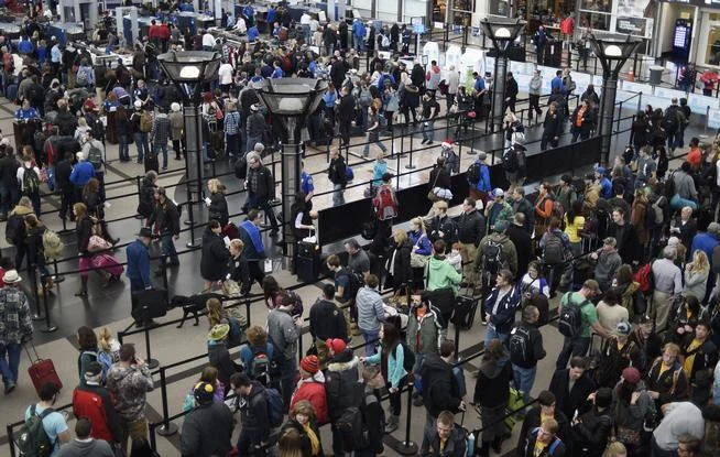how-to-get-through-airport-security-faster.jpg