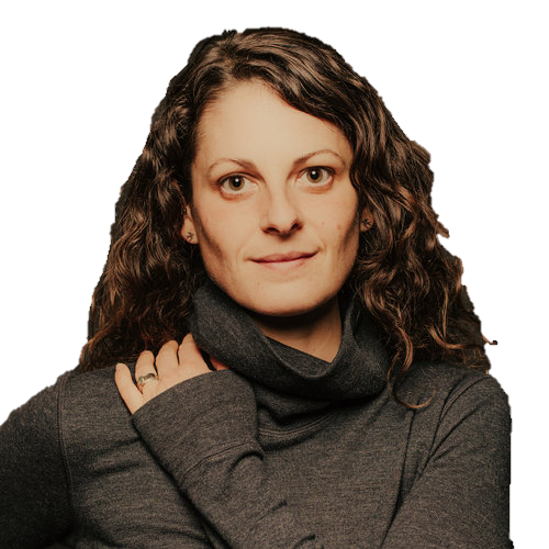 Urszula is a life guide to impact entrepreneurs and leaders who want to thrive. As resident Coach at Proof, she supports the team to be not only great business leaders but to be great human beings. Urszula has worked with hundreds of people and for awesome brands like Simon Fraser University, Vancity, lululemon, Toquaht First Nation, and the Federation of Canadian Municipalities.
