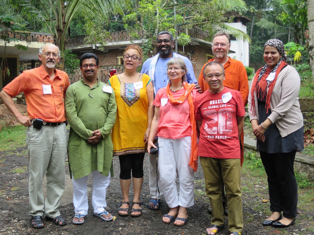 From left to right, front: Palle Møldrup, Sujit Kumar Paul, Ana Maria Barros Pinto, Eva Rikke Schultz, Roberto Nicolasora, Asmaa Sleem. Back: Noël Bonam, Alan Furth.