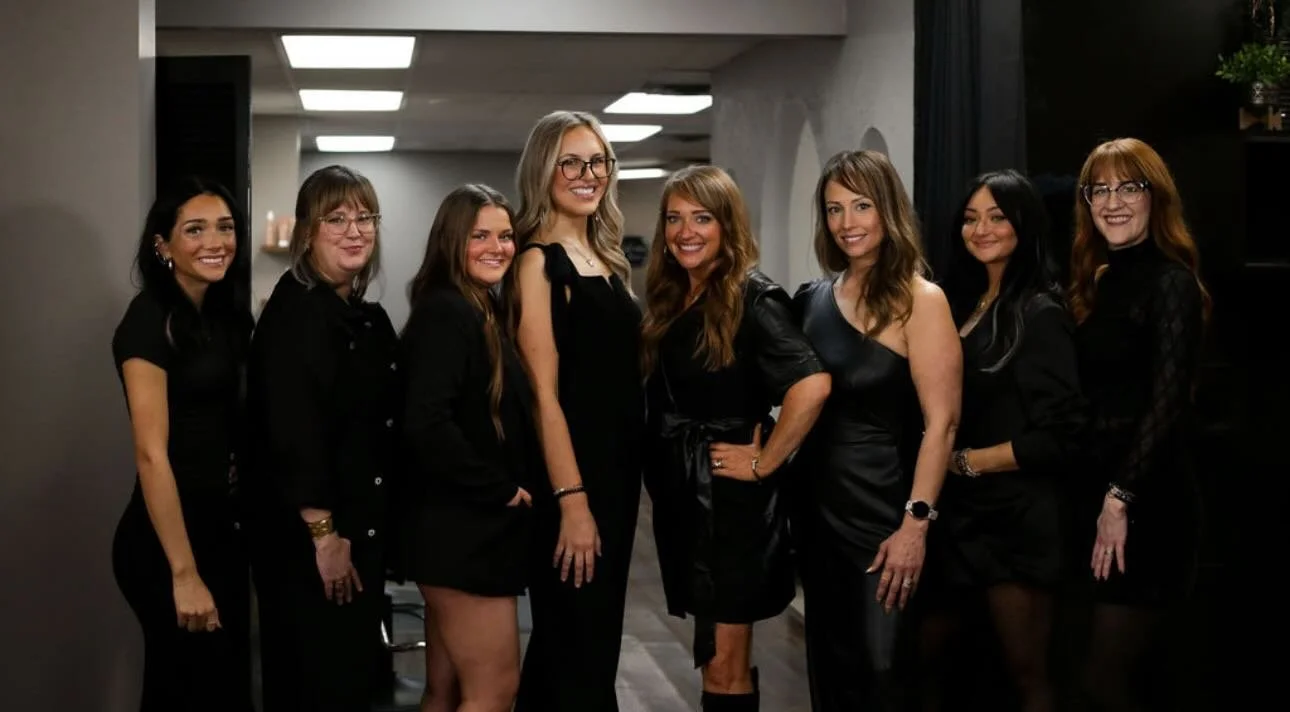 We&rsquo;re here 9&ndash;6 today!
Just a heads up that we&rsquo;ll be closed on Thanksgiving. Wishing everyone a cozy holiday week. 🤍
-
-
-
-
-#Indulgesalon #northmankatoindulge #tyleratindulge  #mnsalon #mnstylist #mankatomn #northkato #mankatostyl