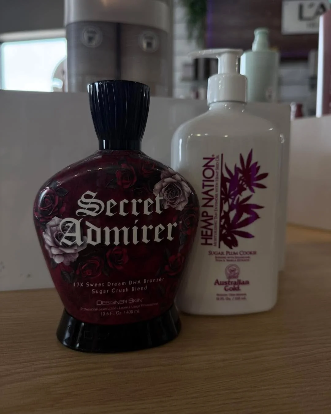 Your Secret Admirer is waiting for you💘
Paired with Hemp Nation Sugar Plum Cookie for a scent combo that is heart stopping!! 

Get your glow before Valentine&rsquo;s Day💕