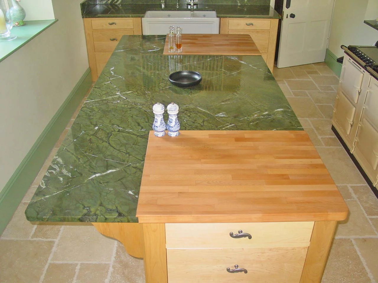 Green Granite & Beech Worktop