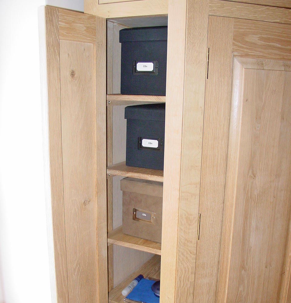 corner-cabinet-03.jpg