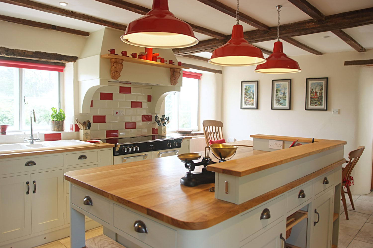 Painted &amp; Oak Kitchen