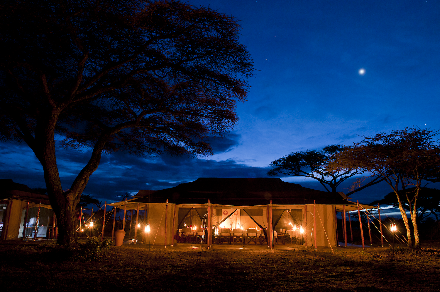 Mess tent at night.png