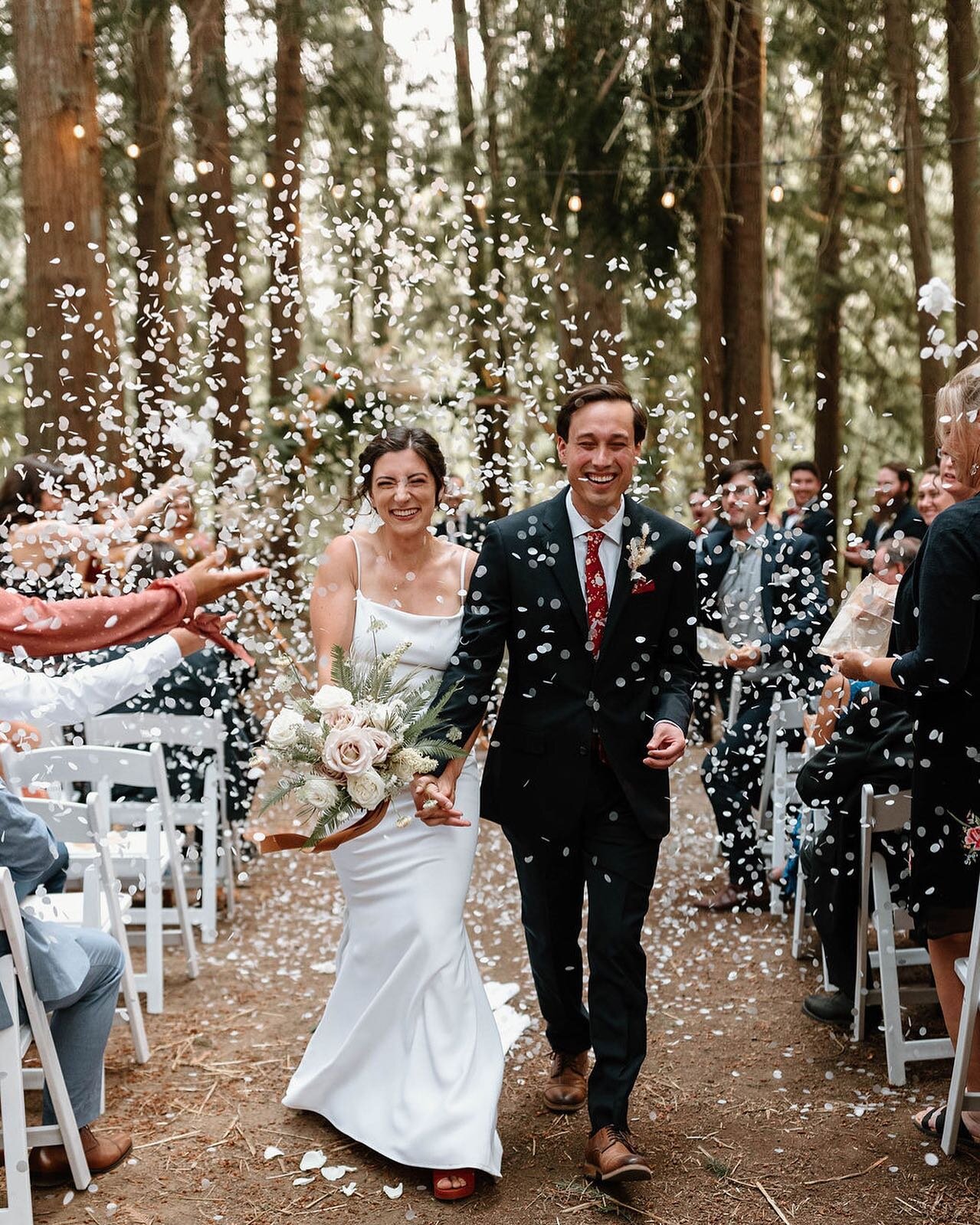 Portia + Andrew

A beautiful September wedding couple that spoiled their guests with amazing entertainment. Congratulations you two! 🤍