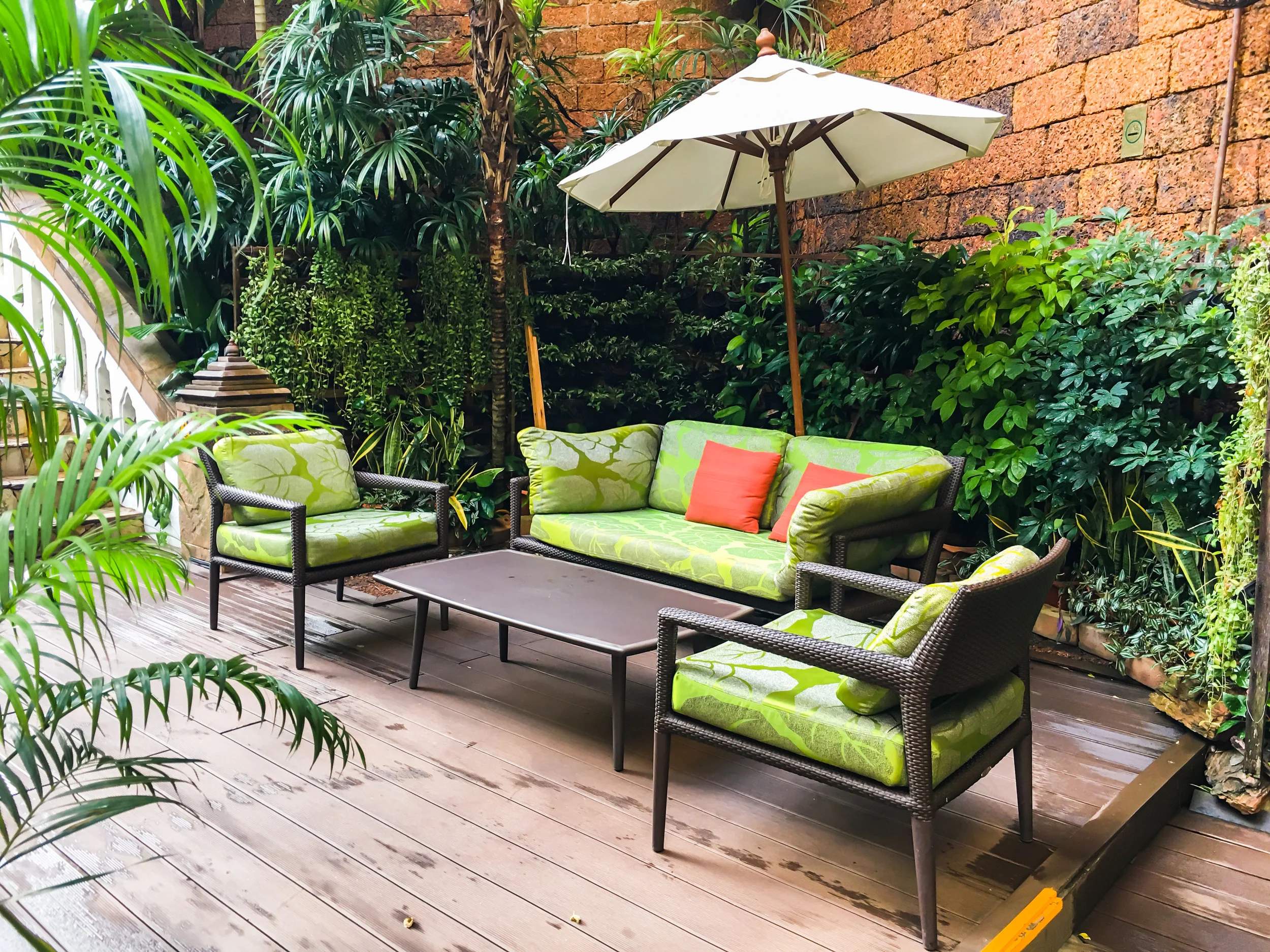 outdoor furniture (5).jpeg