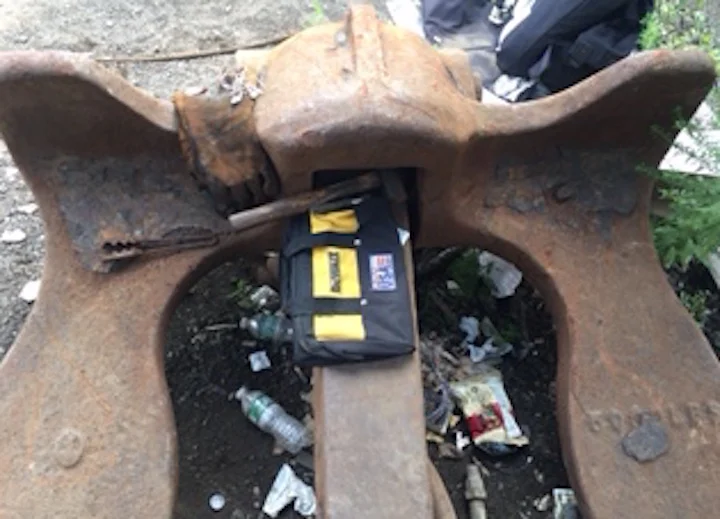 7,000 lbs Stockless Anchor