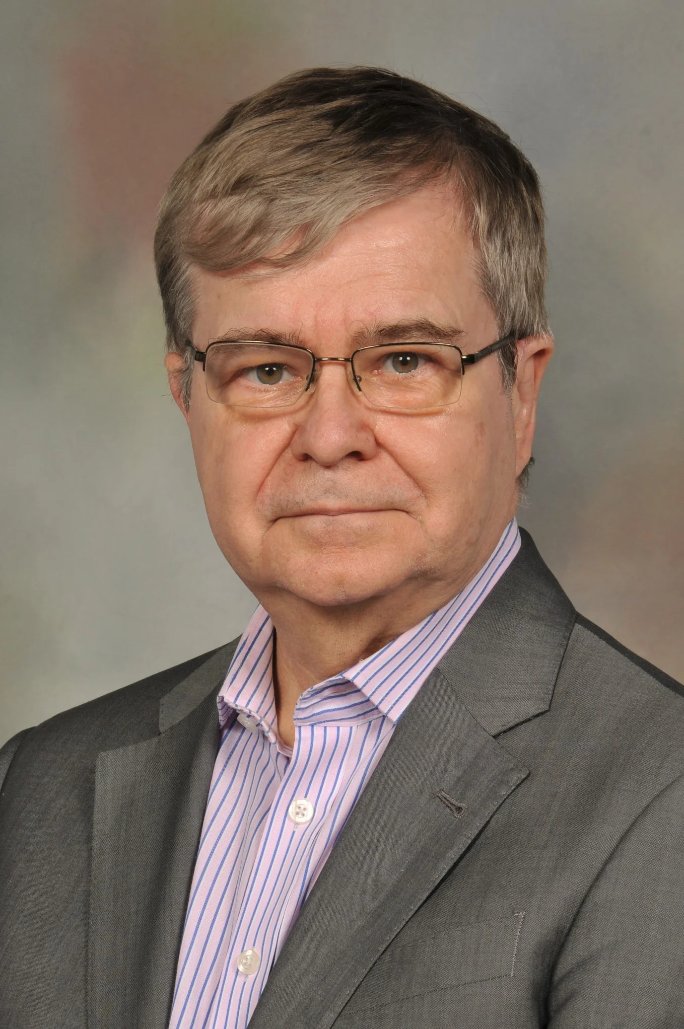 Professor Dr.R Gary Sibbald, BSc, MD FRCPC (Med, Derm), MACP, FAAD, MEd, FAPWCA, D.Sc. (Hons) Toronto, canada