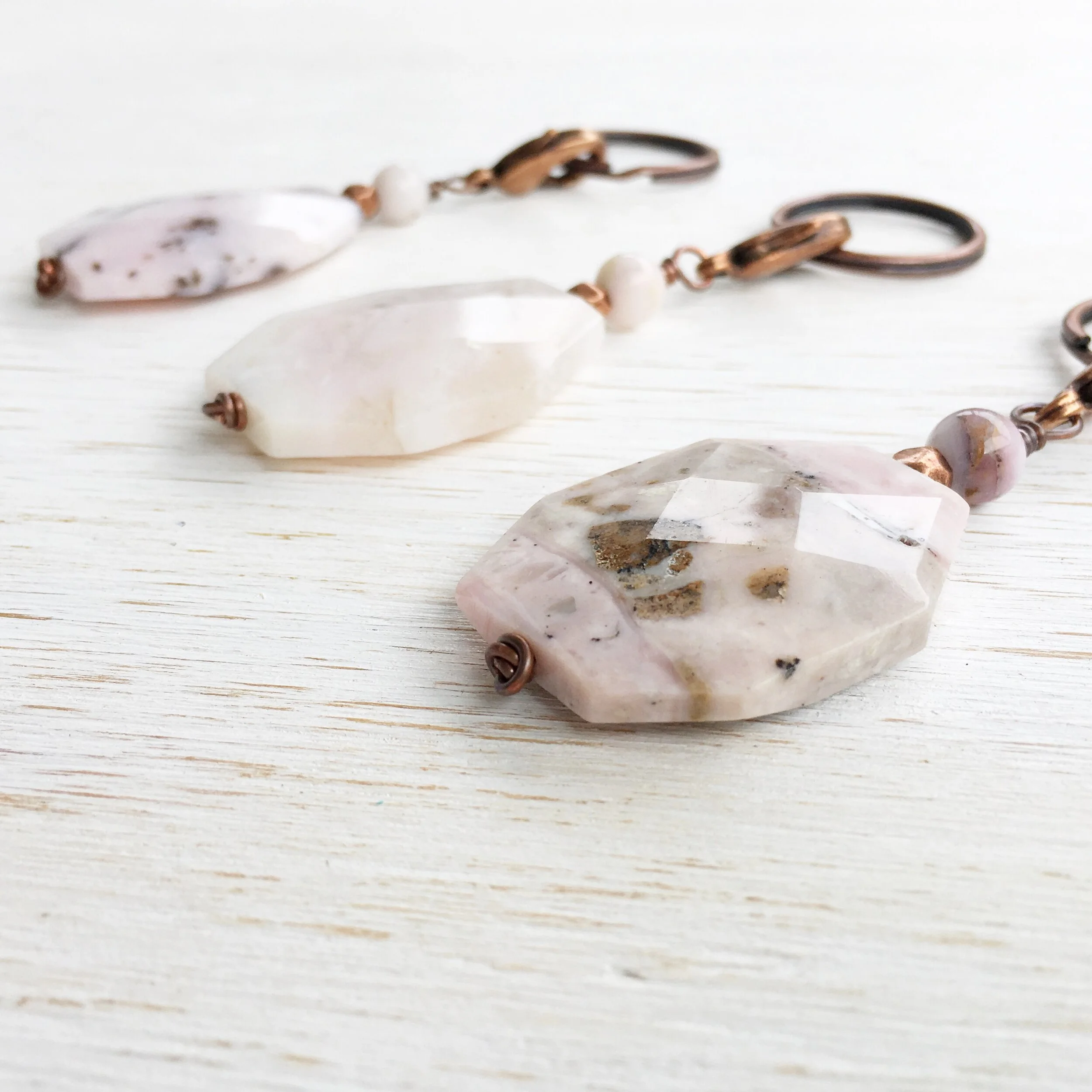 C9049E96-19D7-40E2-9A52-BAF46FEECE62