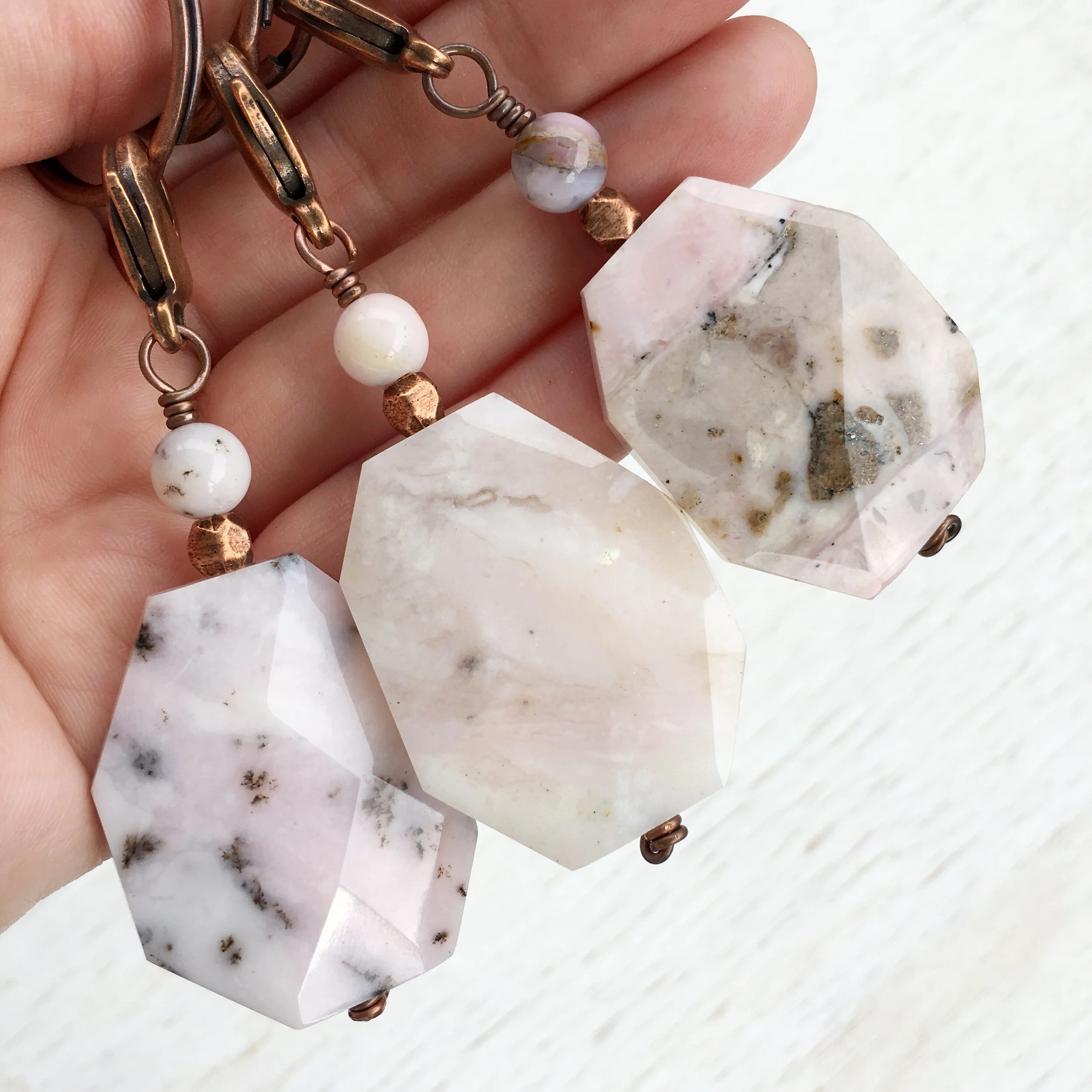 6D8D5959-35C3-4EA7-A931-776866A2C8F4