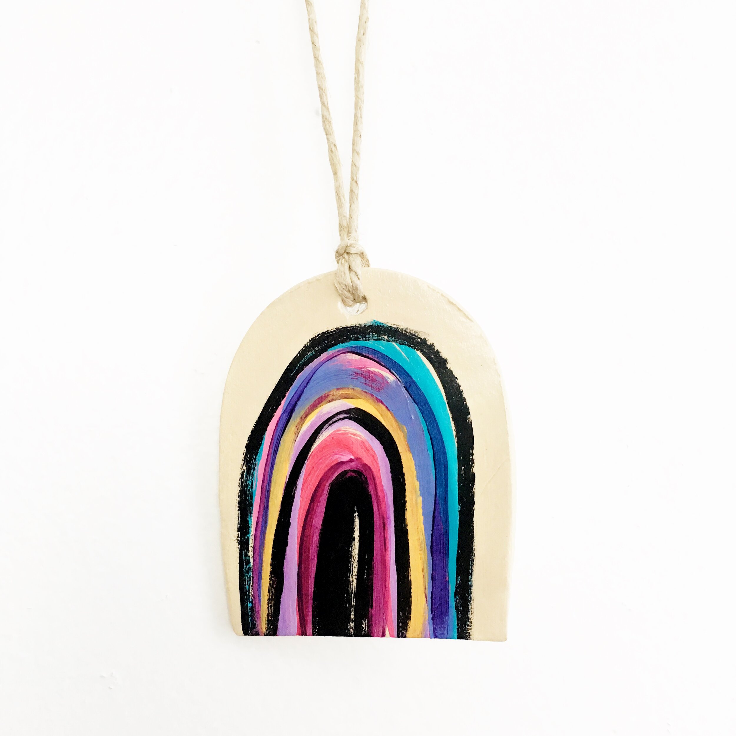 B0477B74-F008-480B-BE0C-96ED02D2CB63