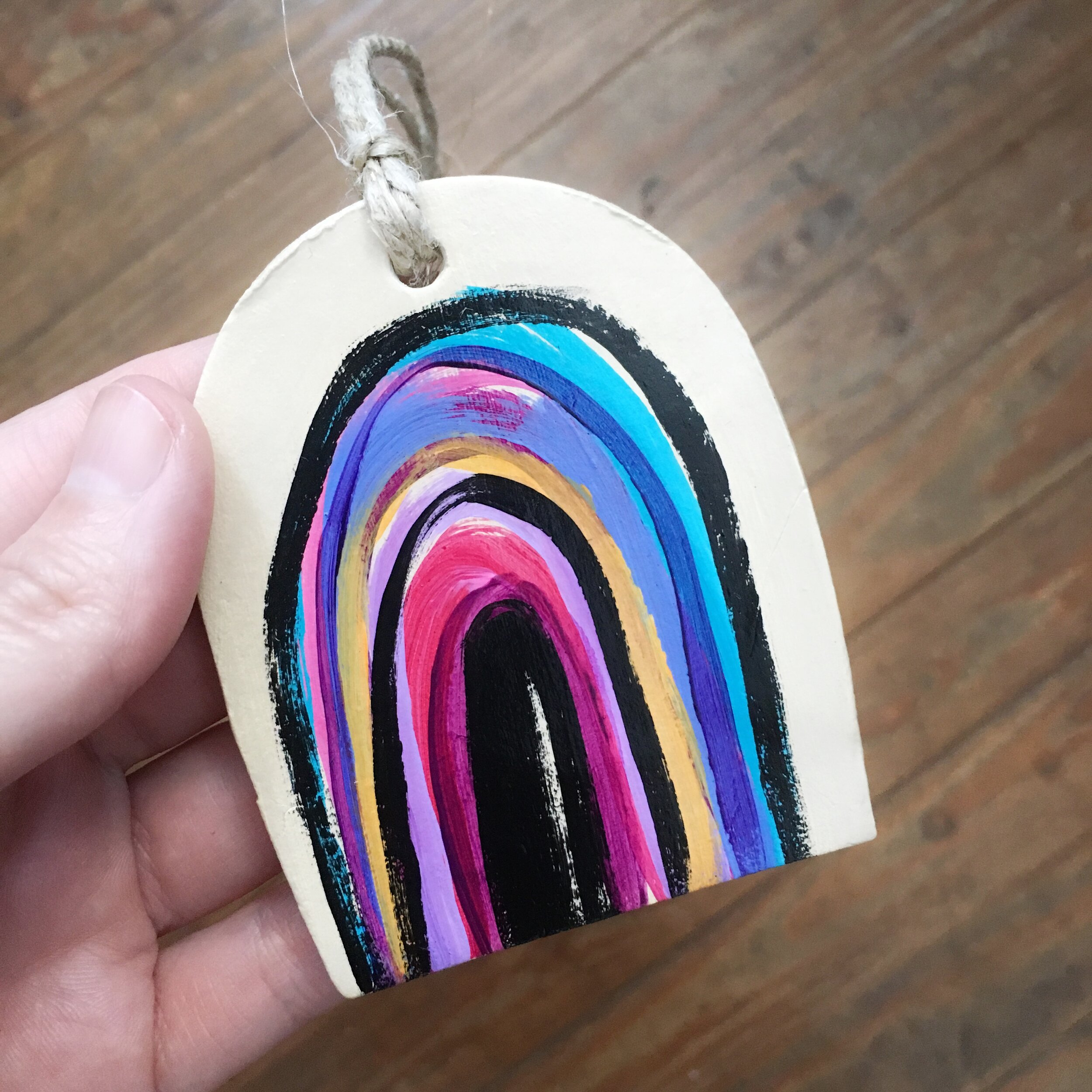 9A72F593-AC49-4864-BE96-61EFFB8361FF