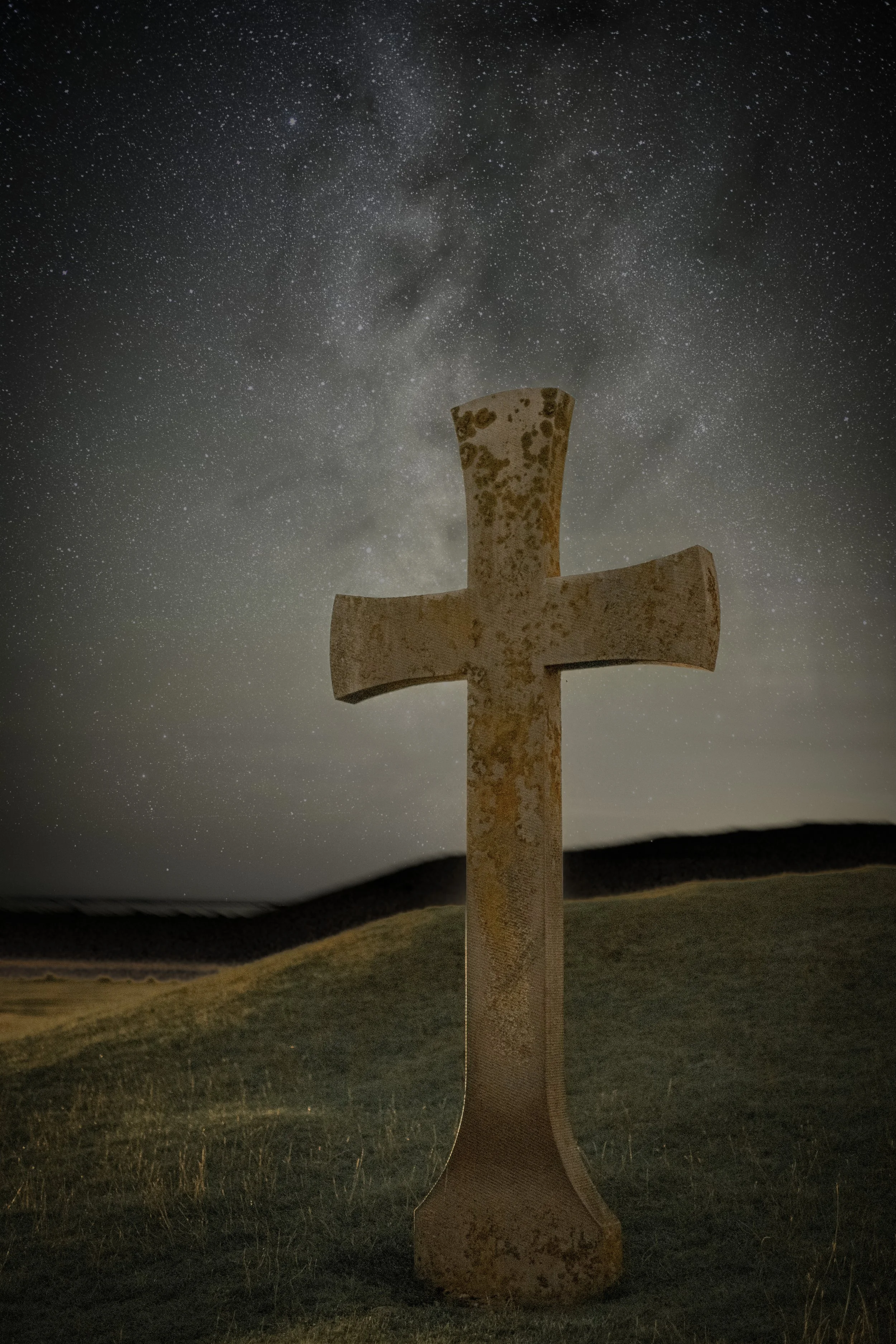Stone cross at S:t Johannes Chapel