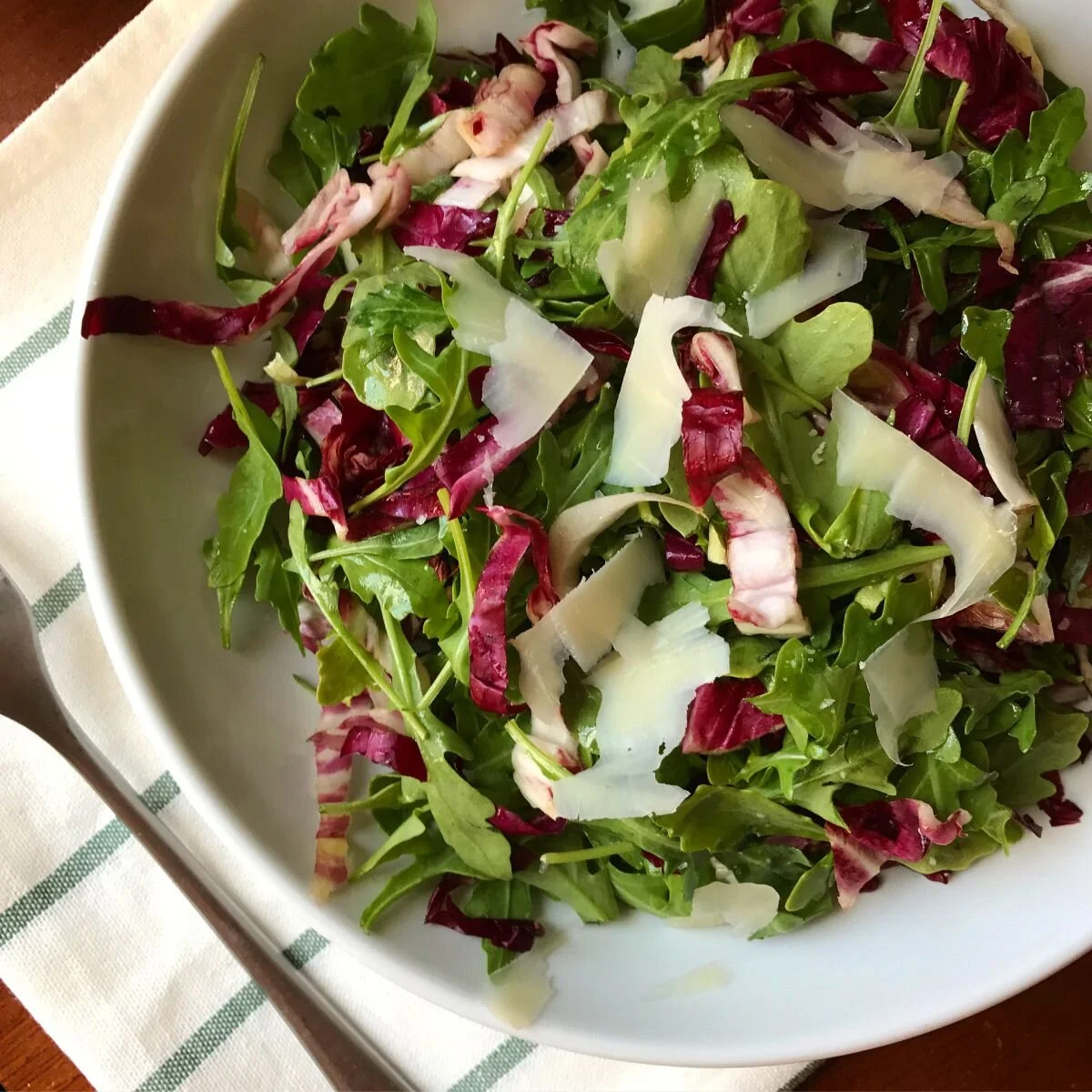 Insalata Tricolore with Quinoa and Sunflower Seeds