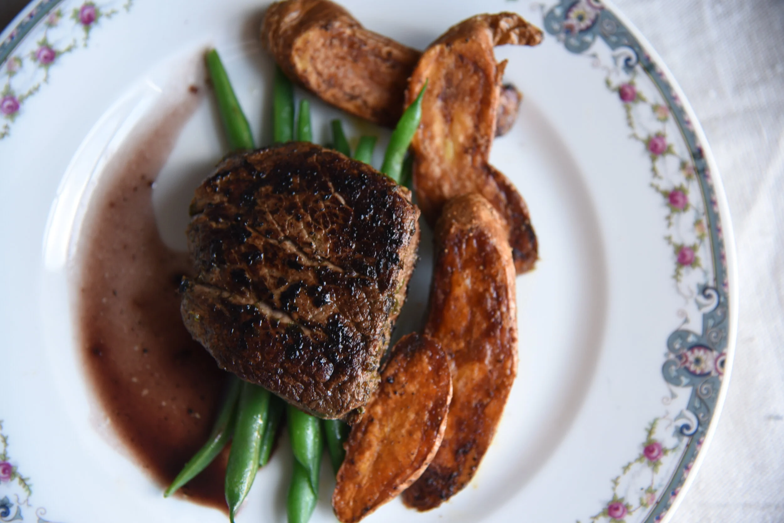 We specialize in a variety of cannabis infused culinary experiences. 