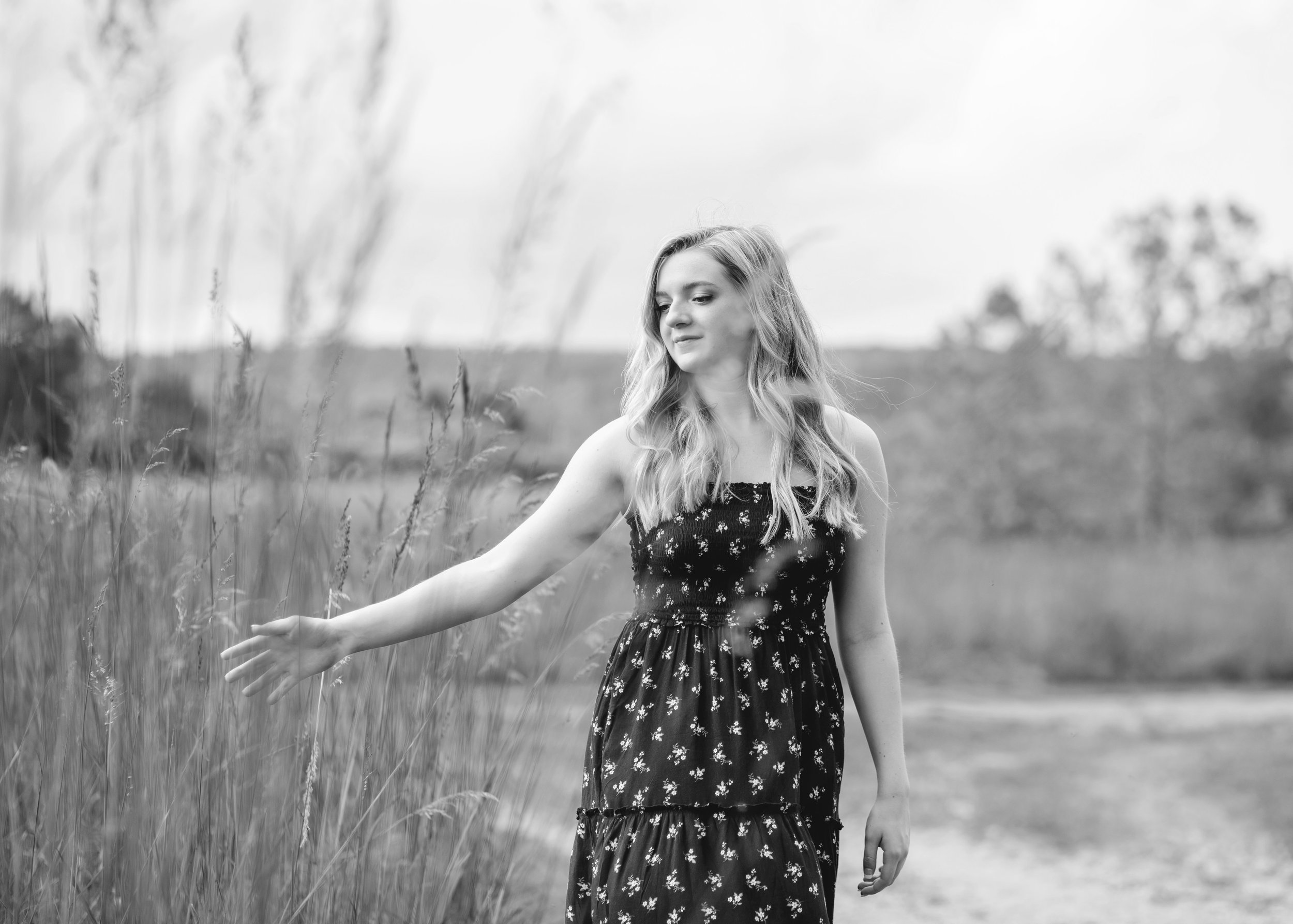 Beautiful B&W Summer Senior Session