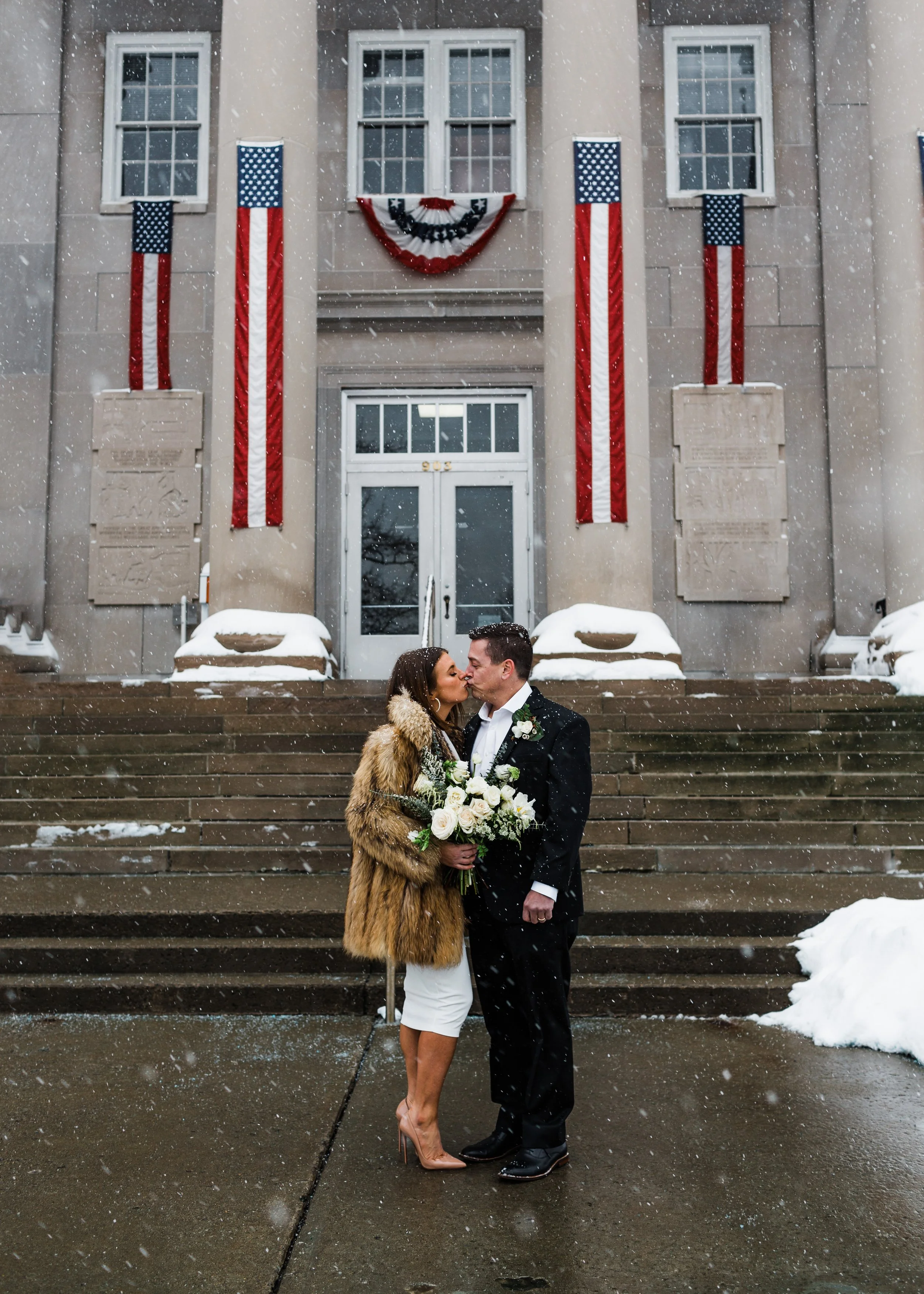 Courthouse Elopement | Kelly Rhoades Photography