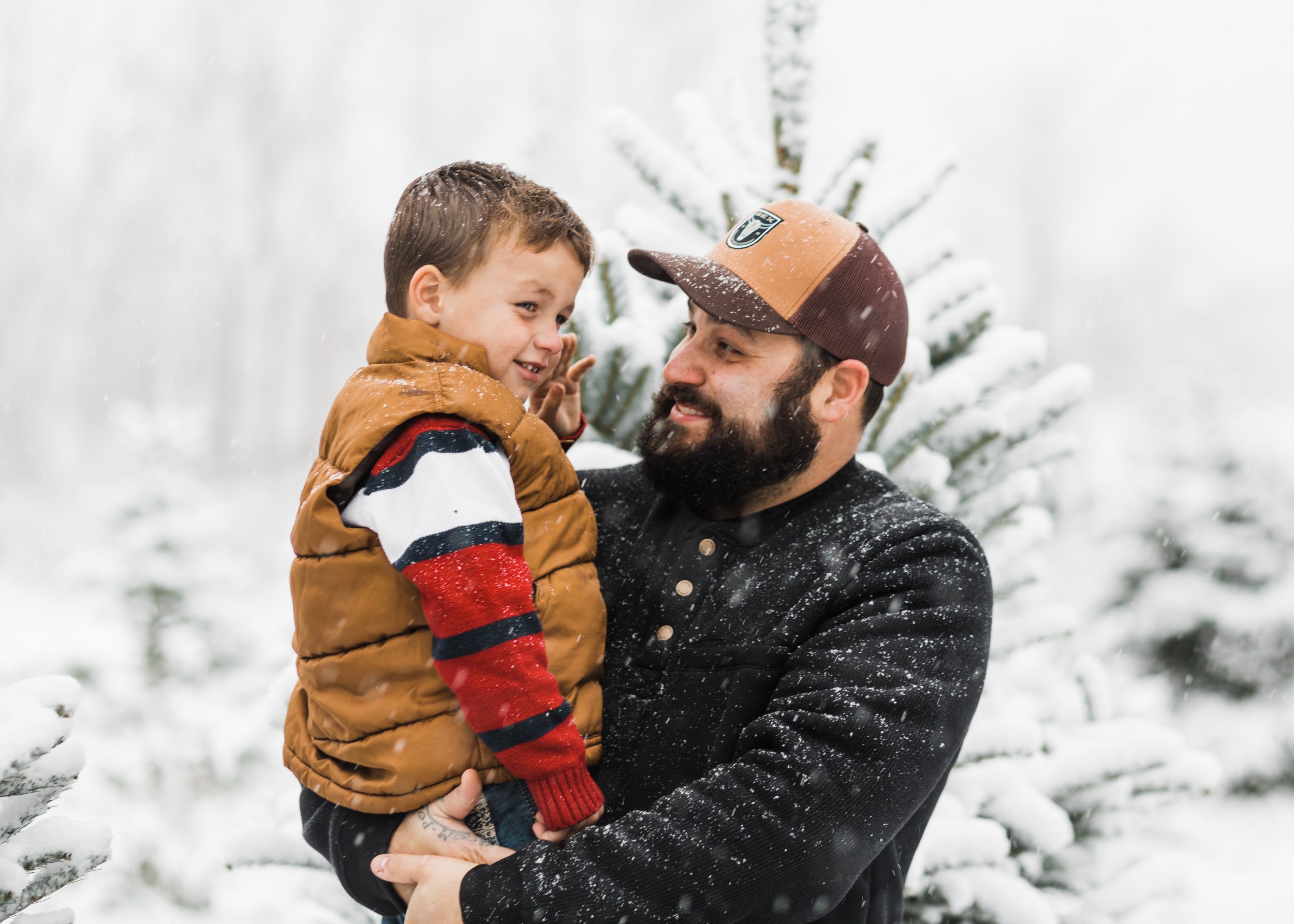 Father Son Pictures | Kelly Rhoades Photography
