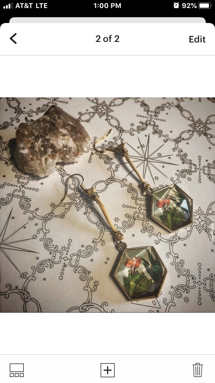 352C1CDC-53DF-4B6E-8483-114E3DDA9AD3