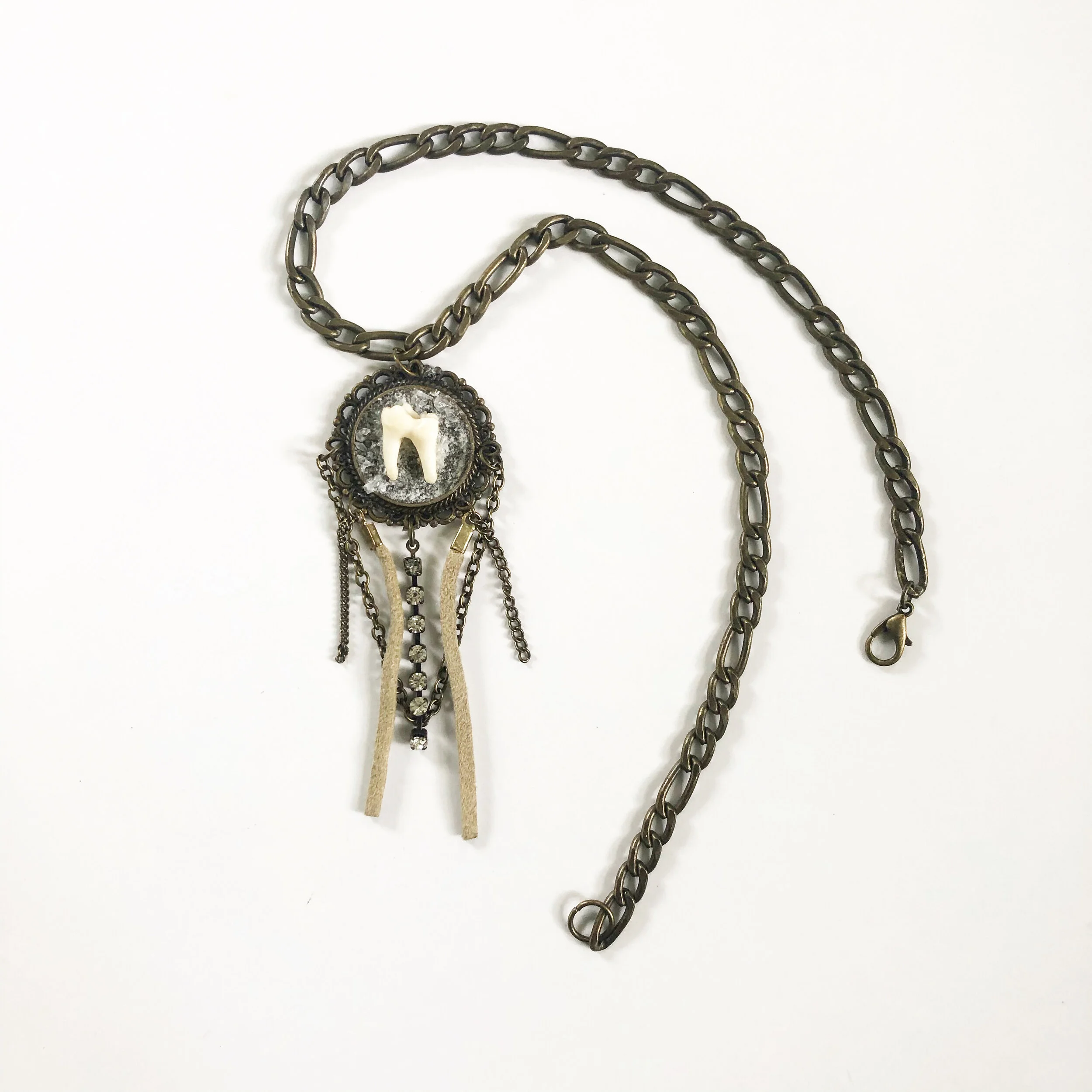 7F6F2296-8CD3-4563-984B-EF91CEF0DEBC