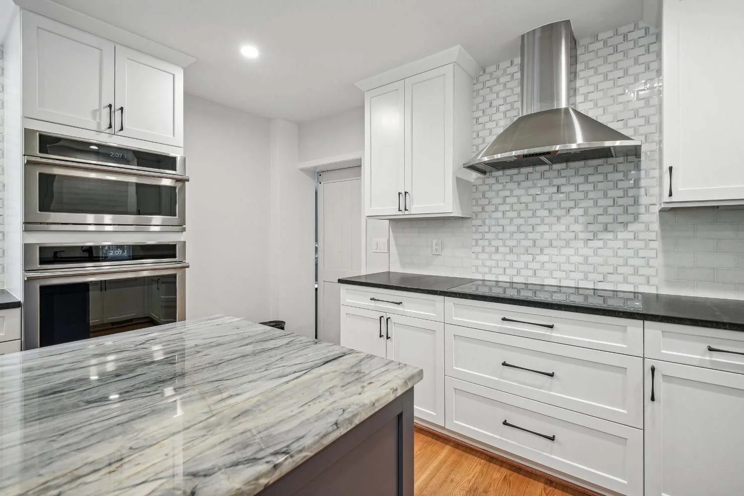 Potomacmodernkitch_6 [Kitchens]