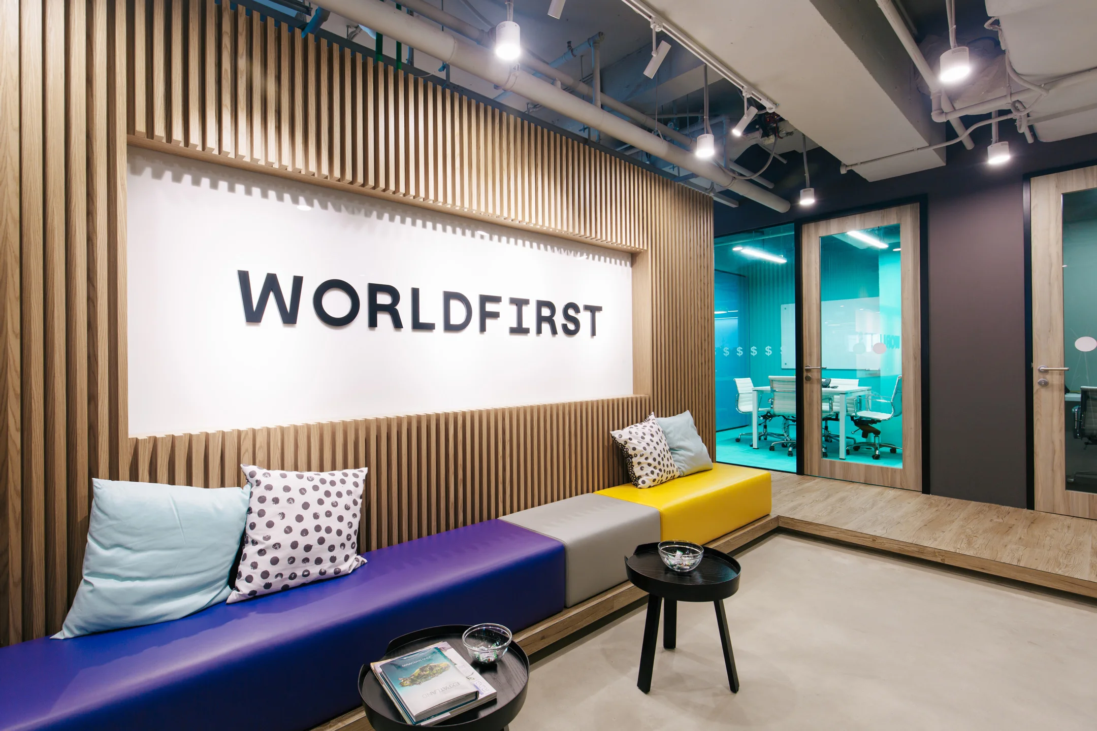 Worldfirst 44.jpg