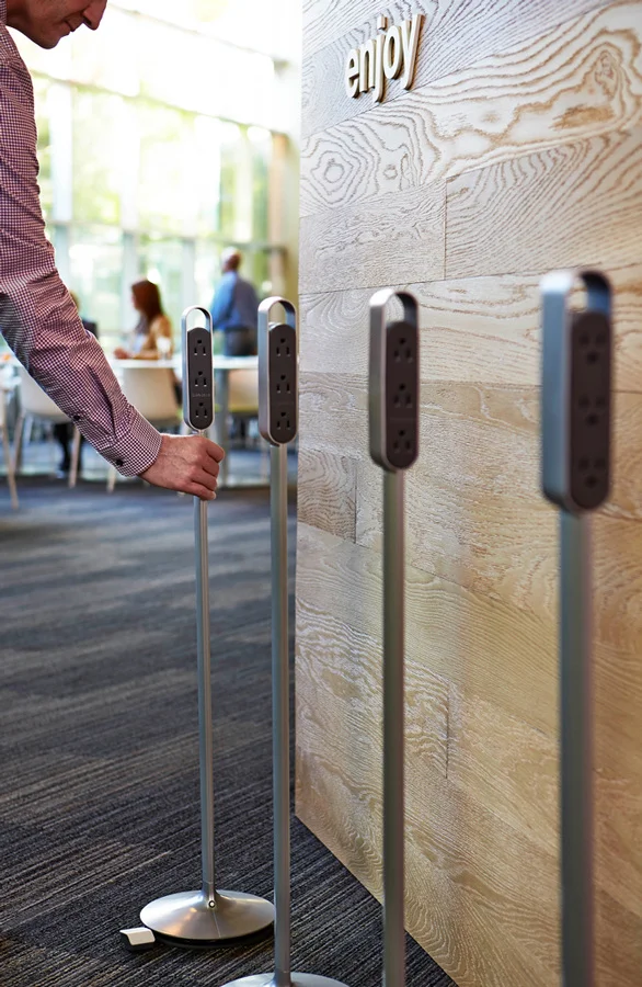 14-10-22-Steelcase-Thread_5820-HT_77_586 (1).jpg