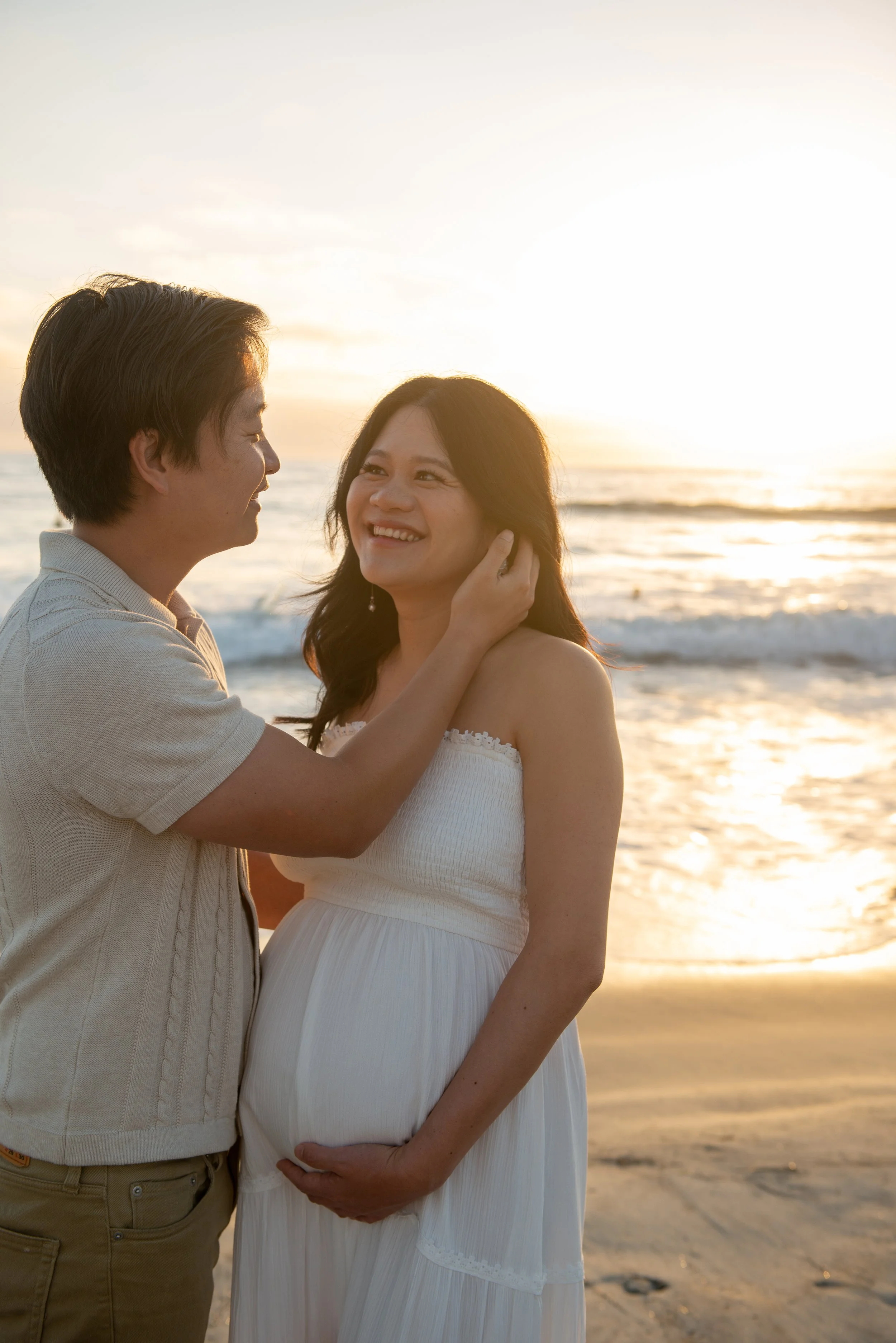 Becca and Daniel Del Mar Beach Maternity Session-194.jpg