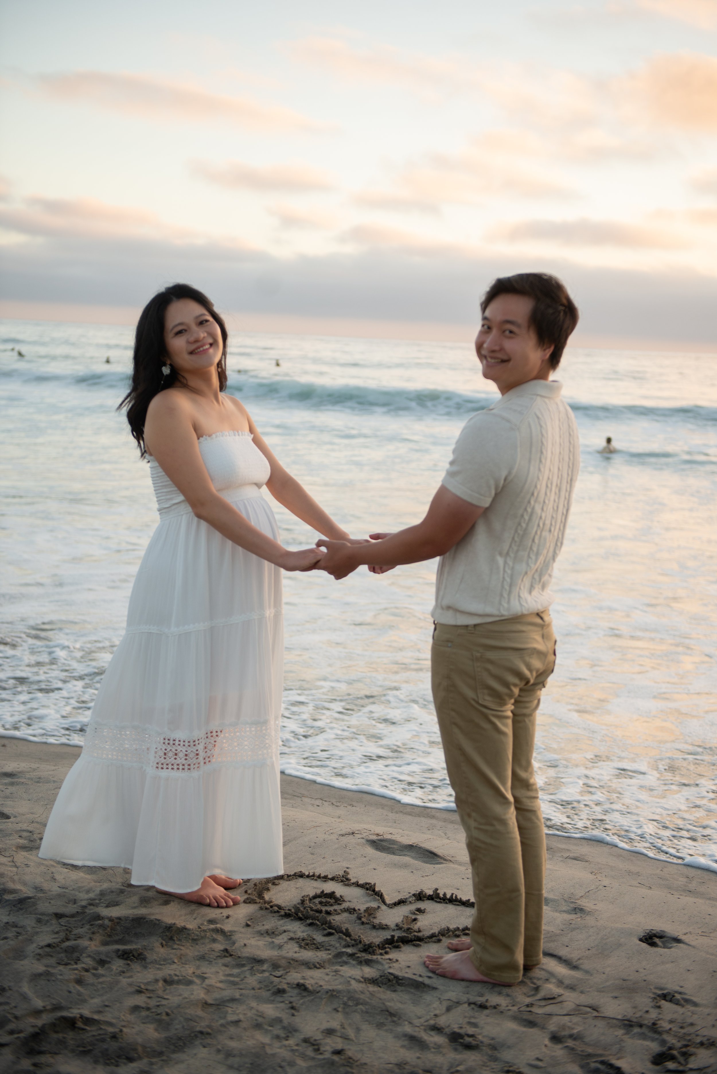 Becca and Daniel Del Mar Beach Maternity Session-221.jpg