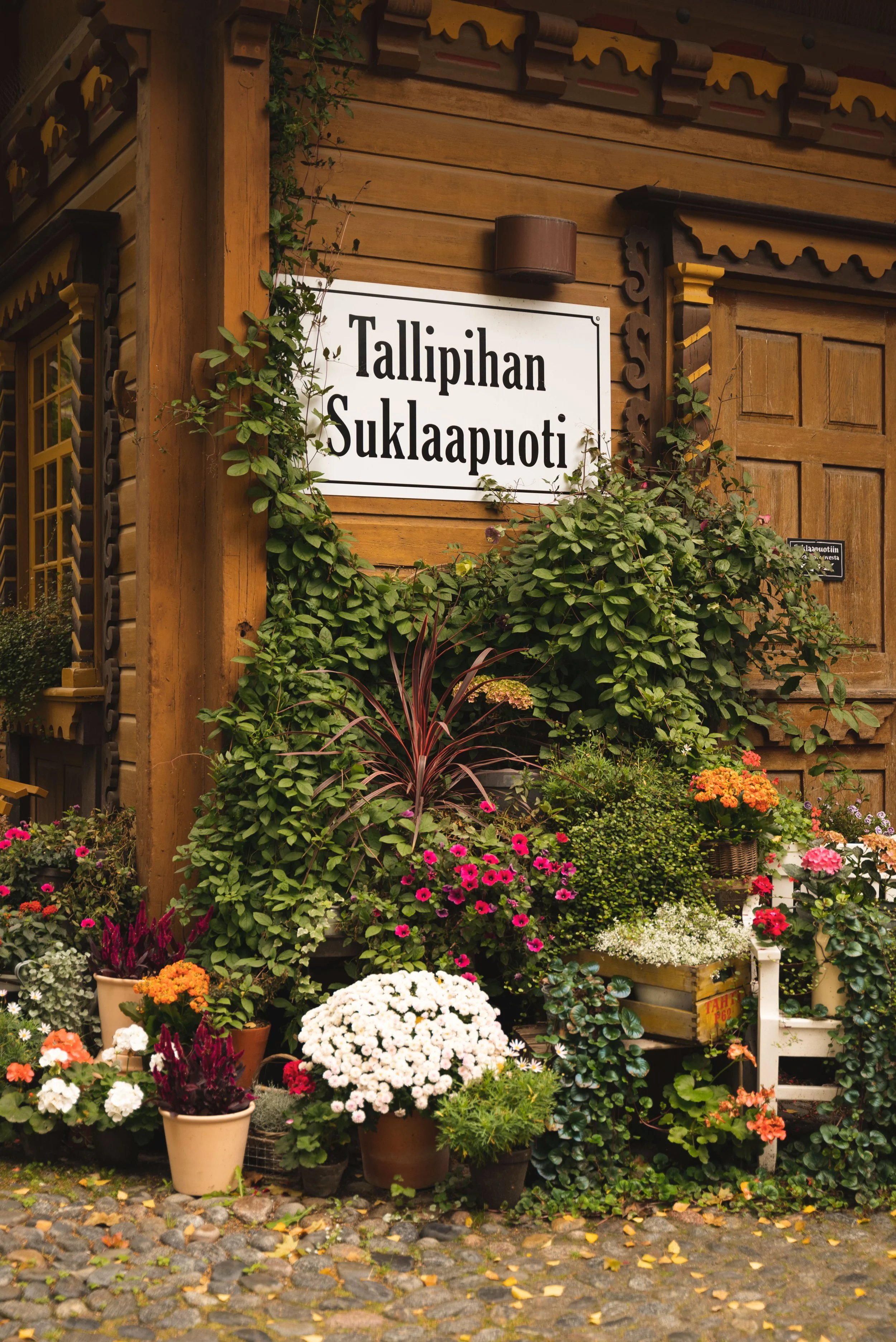 tallipihan stable yards tampere finland
