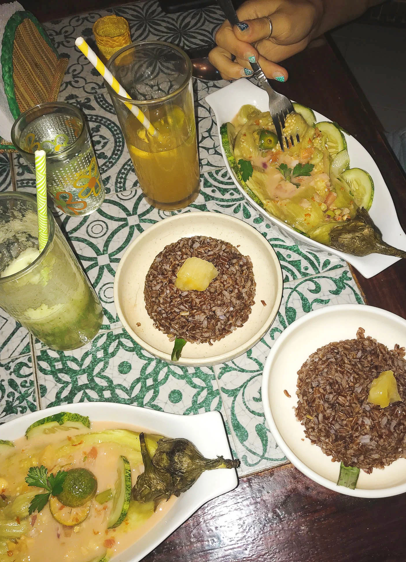 Buzzz Cafe