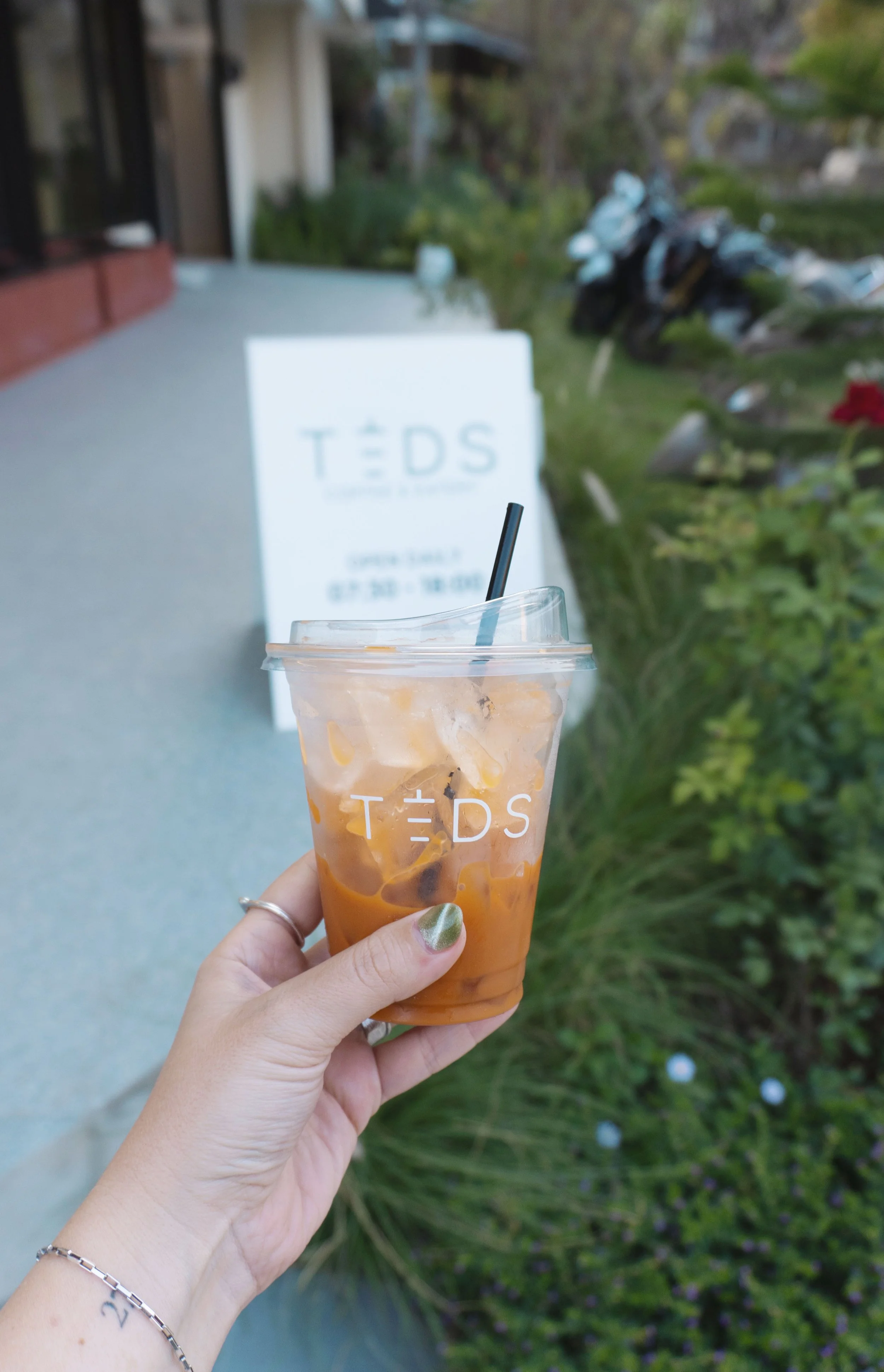 thai iced tea at TEDS Chiang Mai