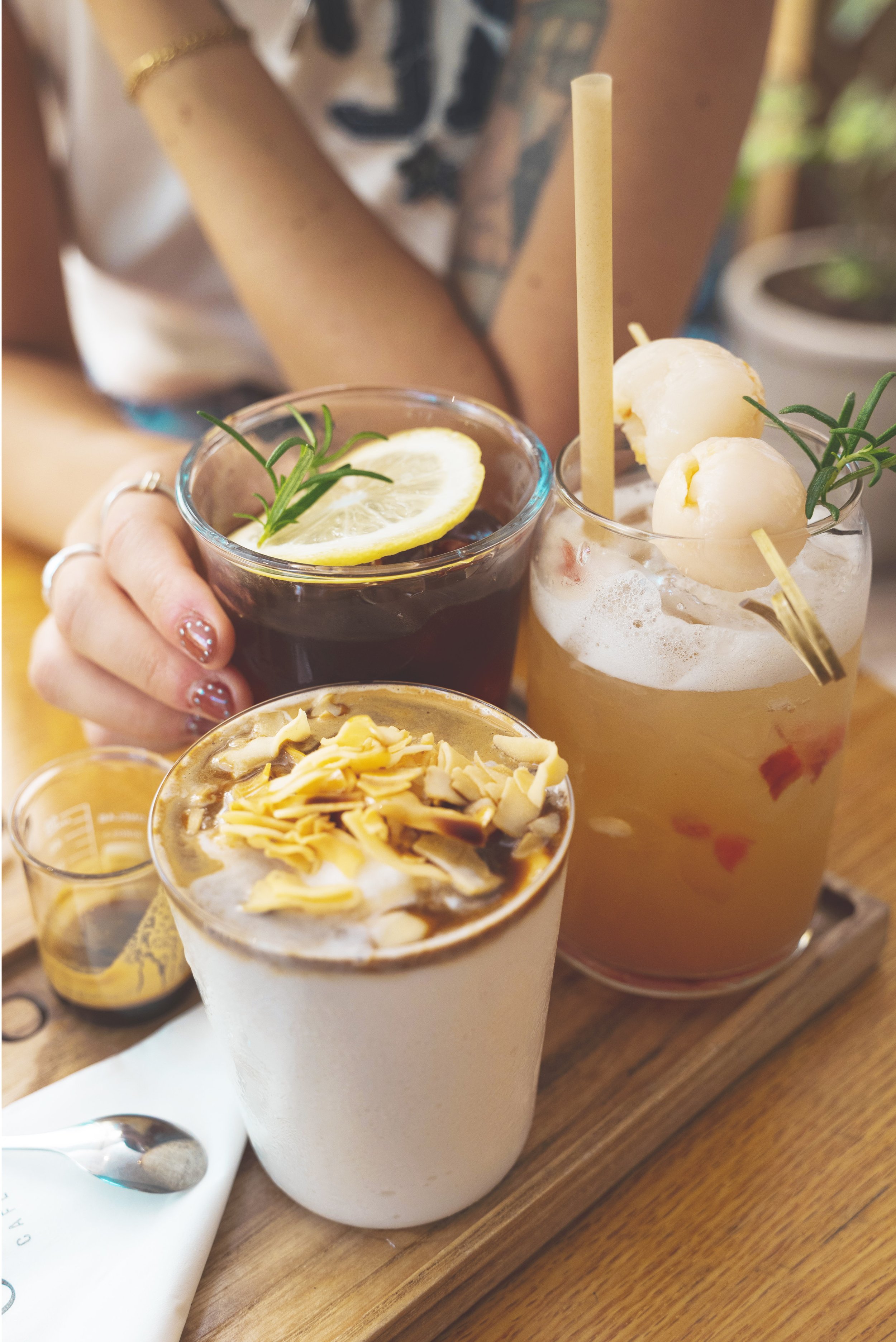 drinks ar ollin cafe hcmc