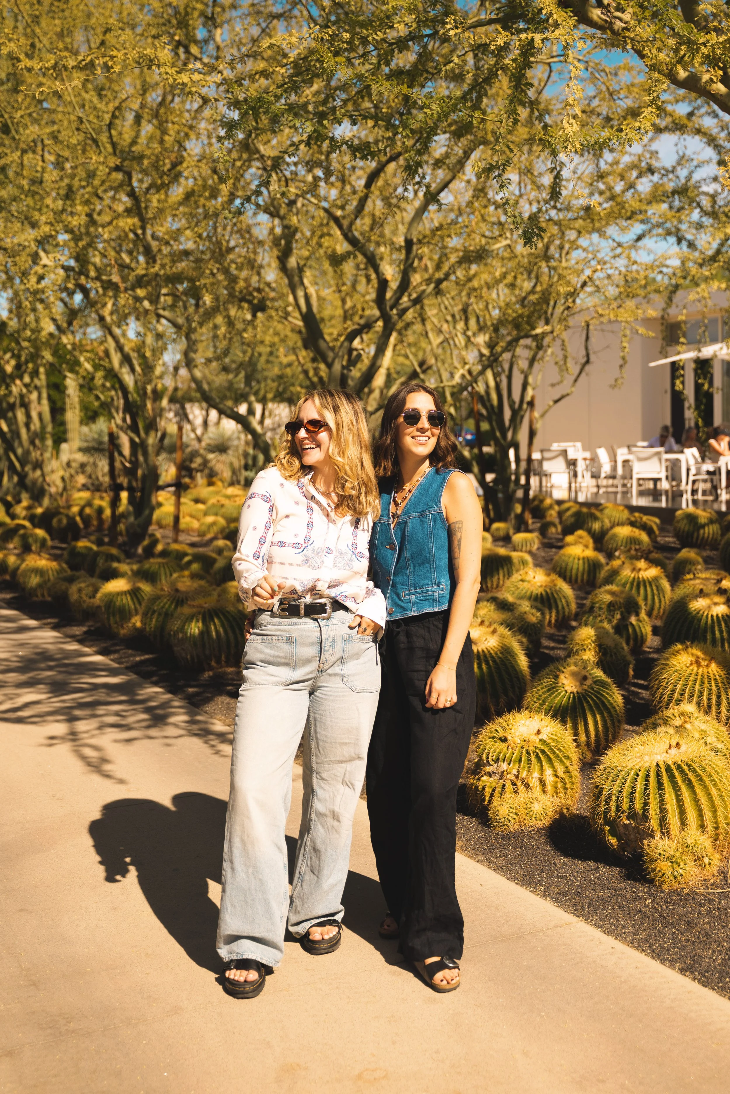 two girls standing in sunnylands garden center greater palm springs