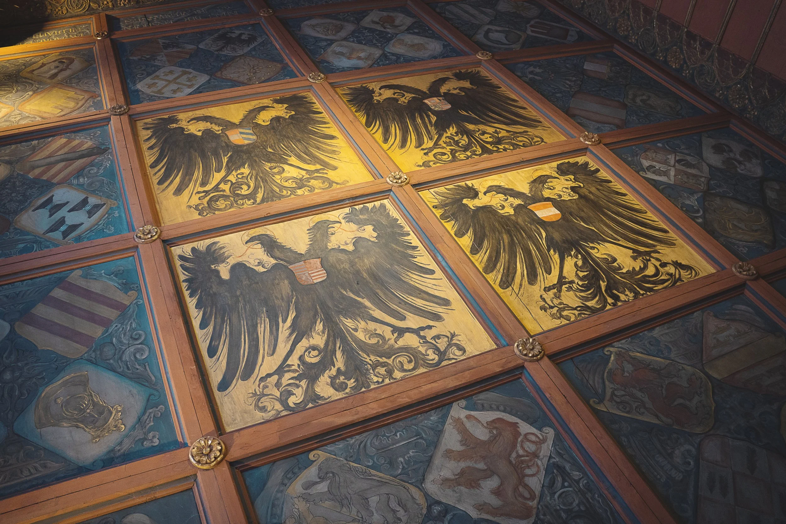 nuremberg crest inside kaiserberg