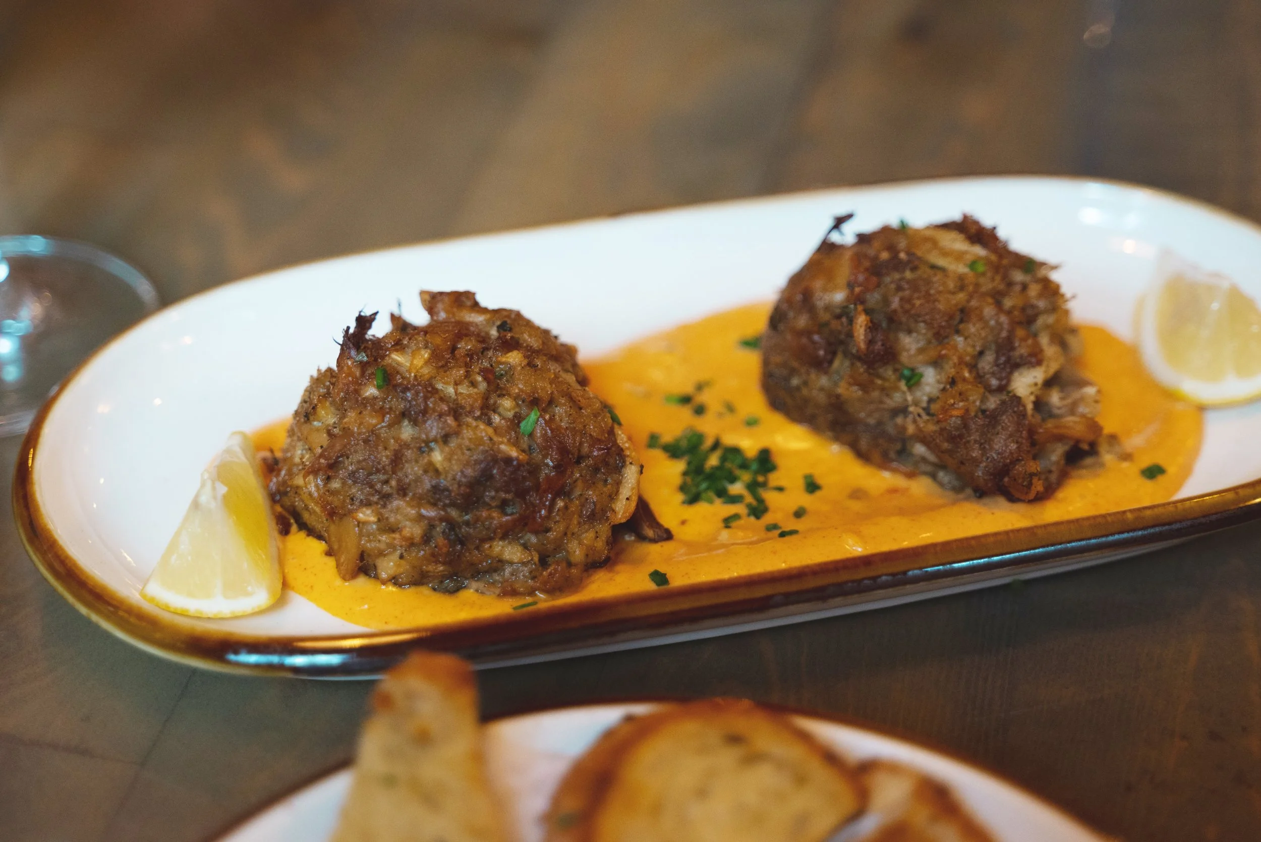 vegan crabcakes at oleum baltimore
