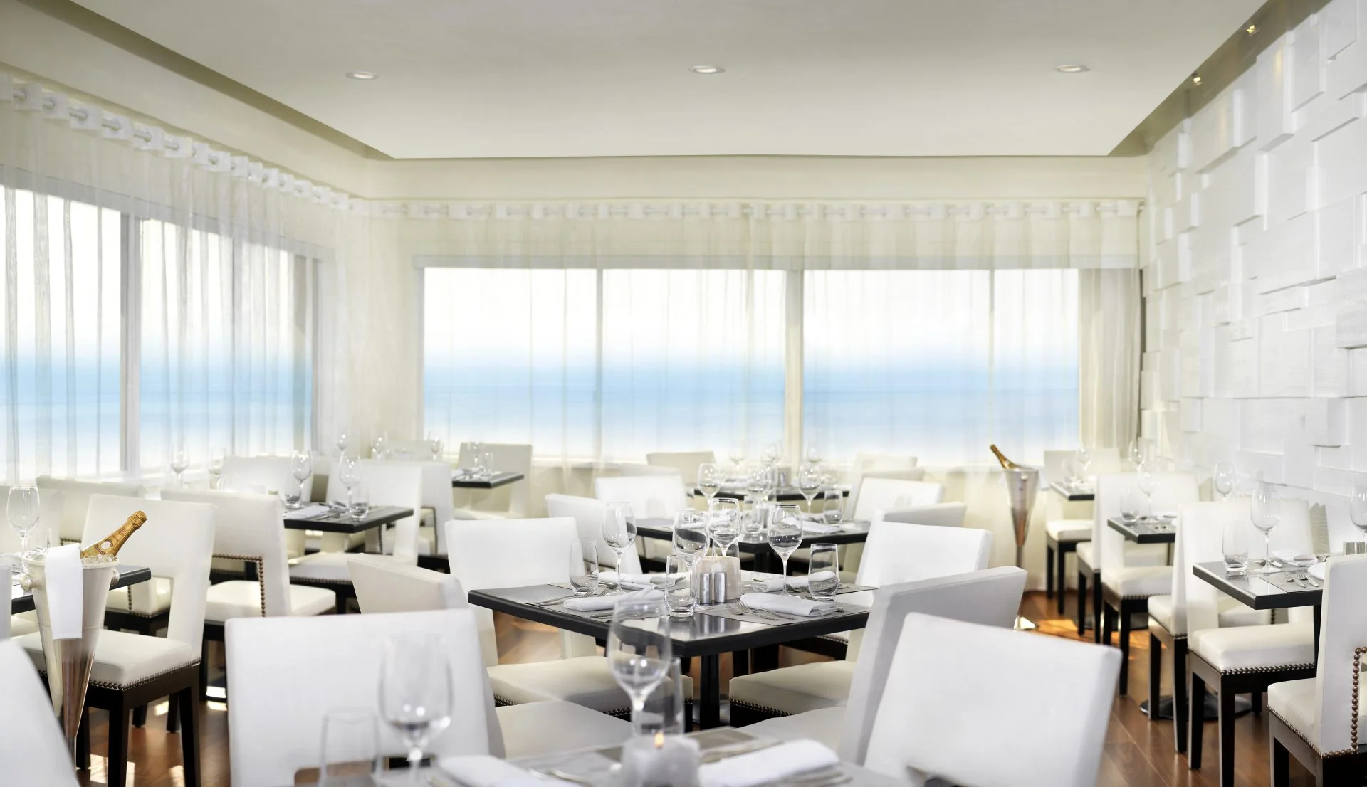 The Penthouse at the Huntley Hotel