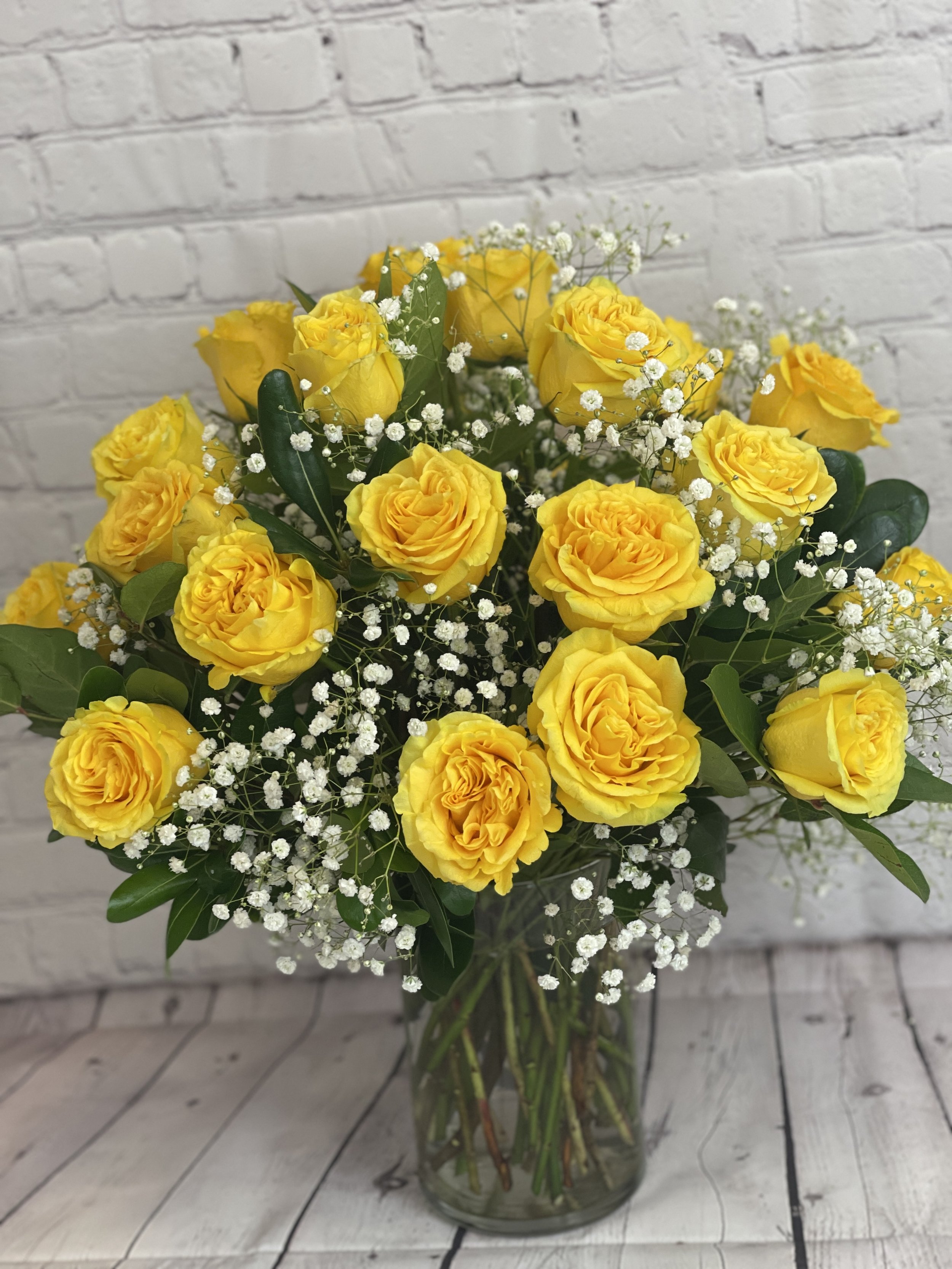 BloomingCanyon 2Doz Yellow .JPG