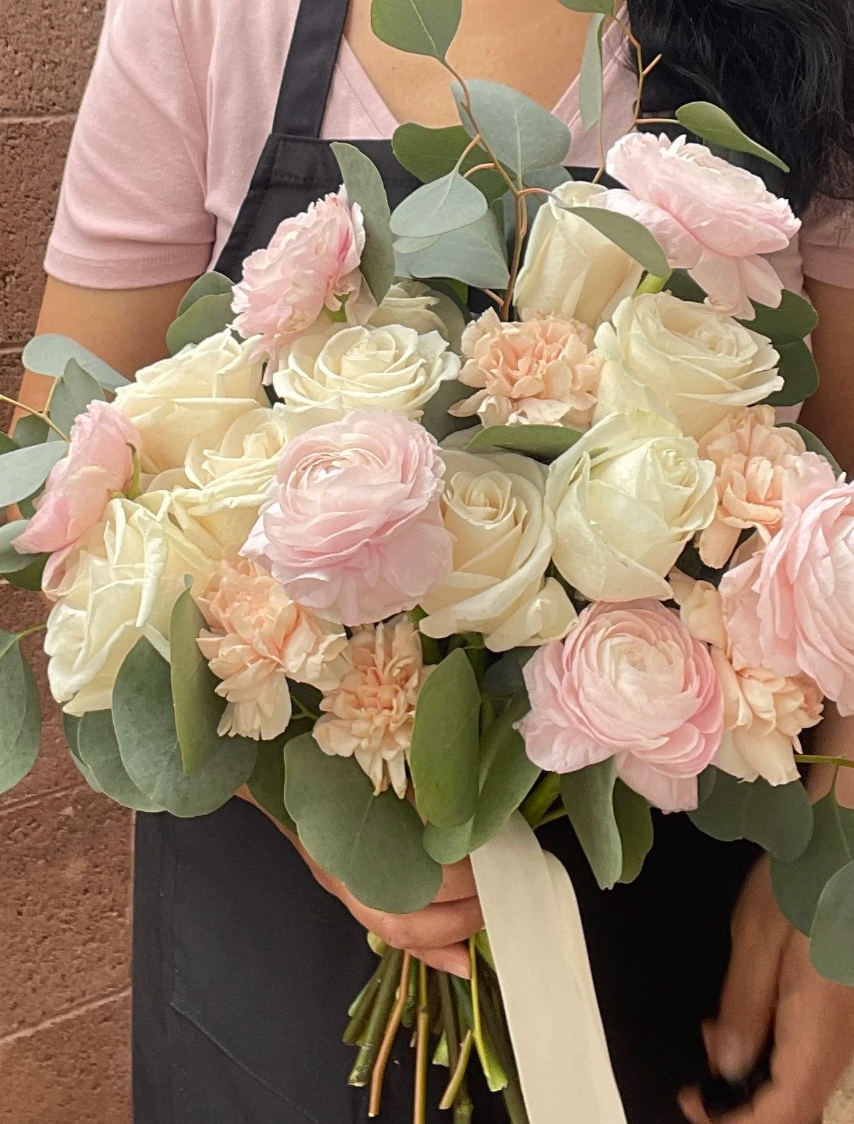 blush-white-weddings-blooming-canyon-florist-phoenix-az.png