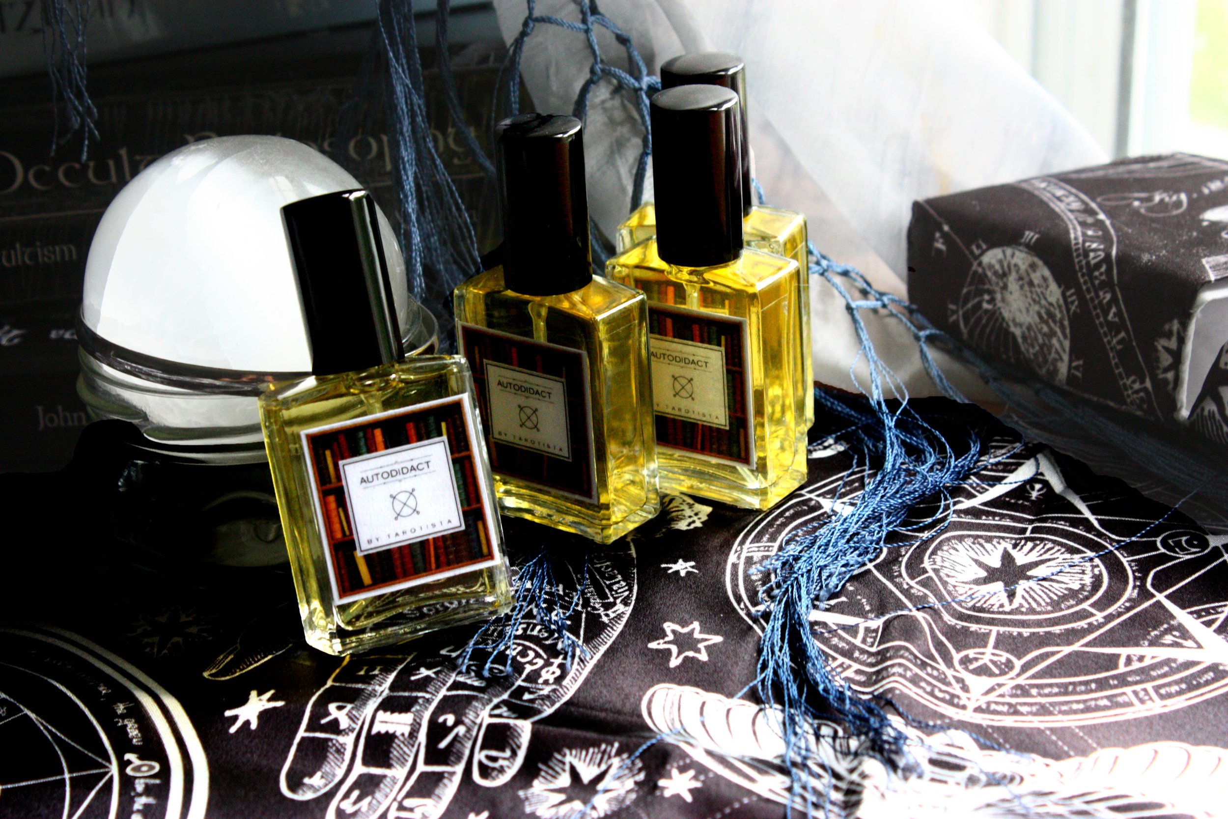AUTODIDACT perfume